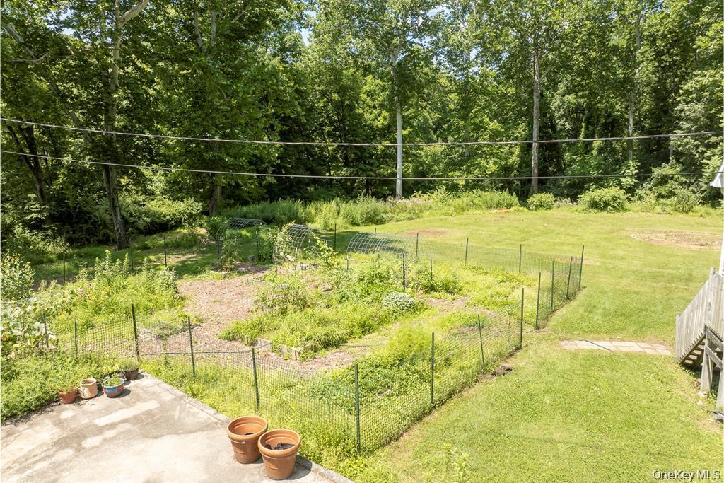 Single Family Creekside Place Dutchess County, NY 12569, MLS-1049263-47