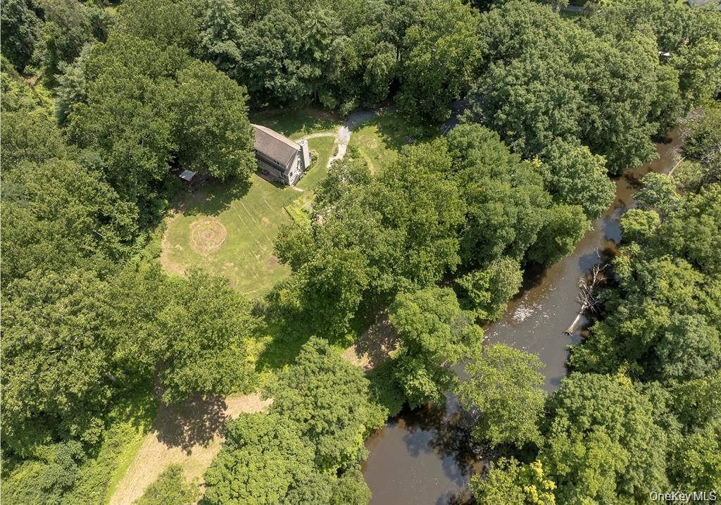 Single Family Creekside Place Dutchess County, NY 12569, MLS-1049263-9