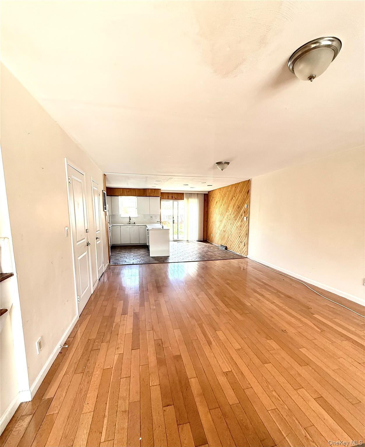 Single Family 66th Avenue  Queens, NY 11362, MLS-1049269-3