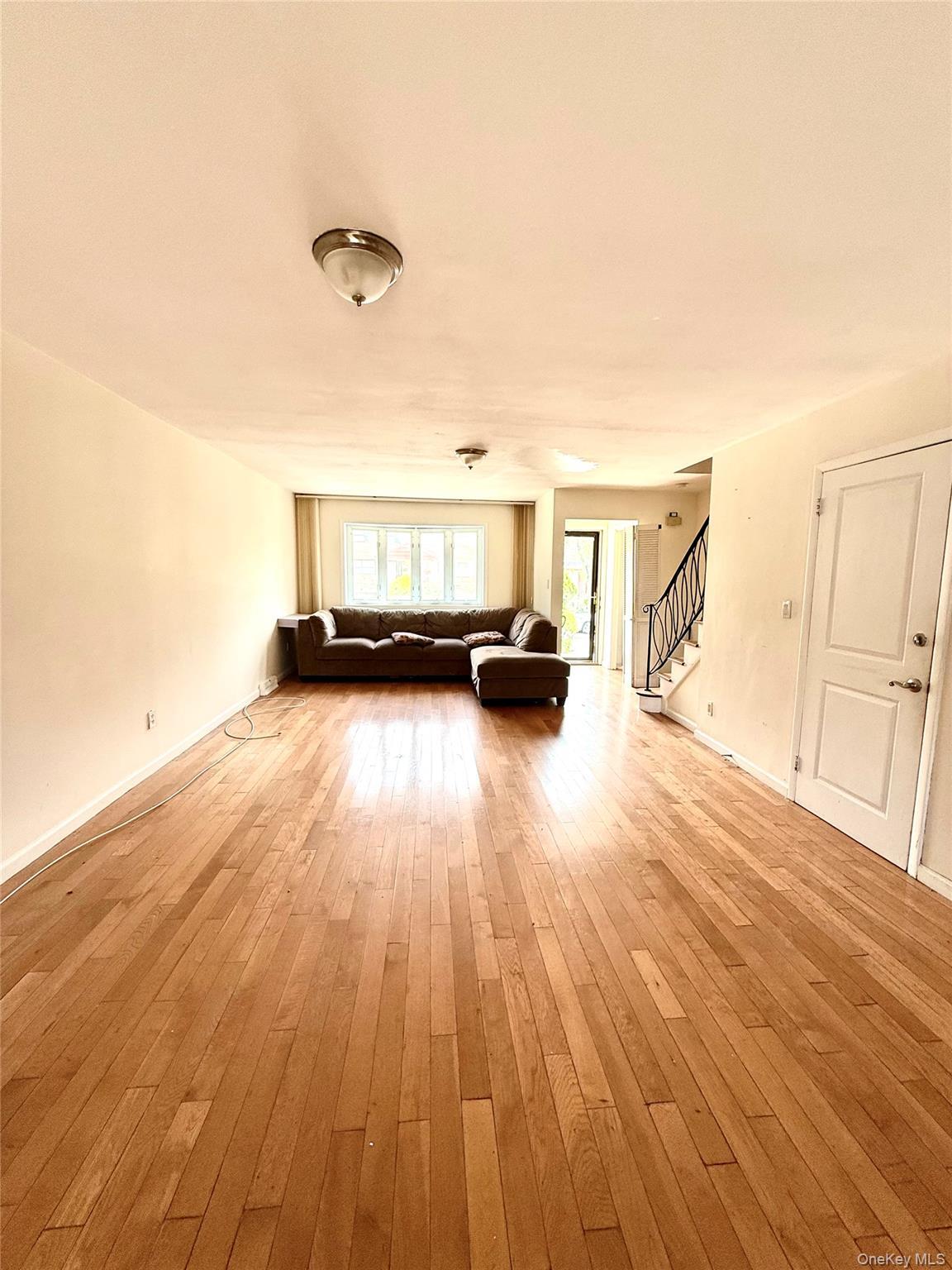 Single Family 66th Avenue  Queens, NY 11362, MLS-1049269-4