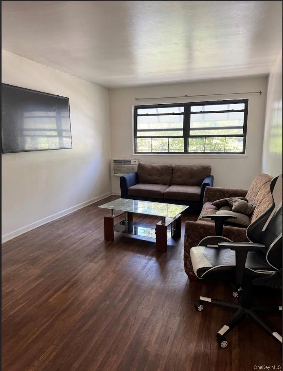Single Family Lacombe Avenue Bronx, NY 10473, MLS-1049277-2