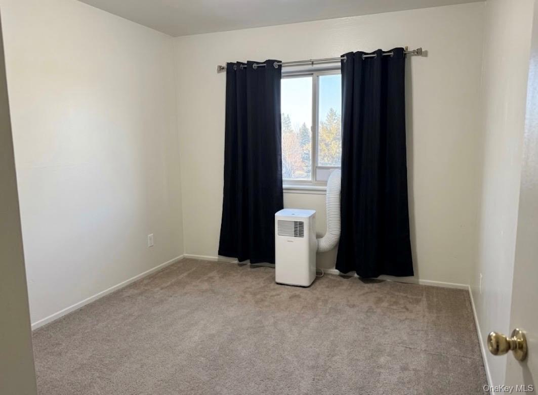 Single Family Lacombe Avenue  Bronx, NY 10473, MLS-1049277-5