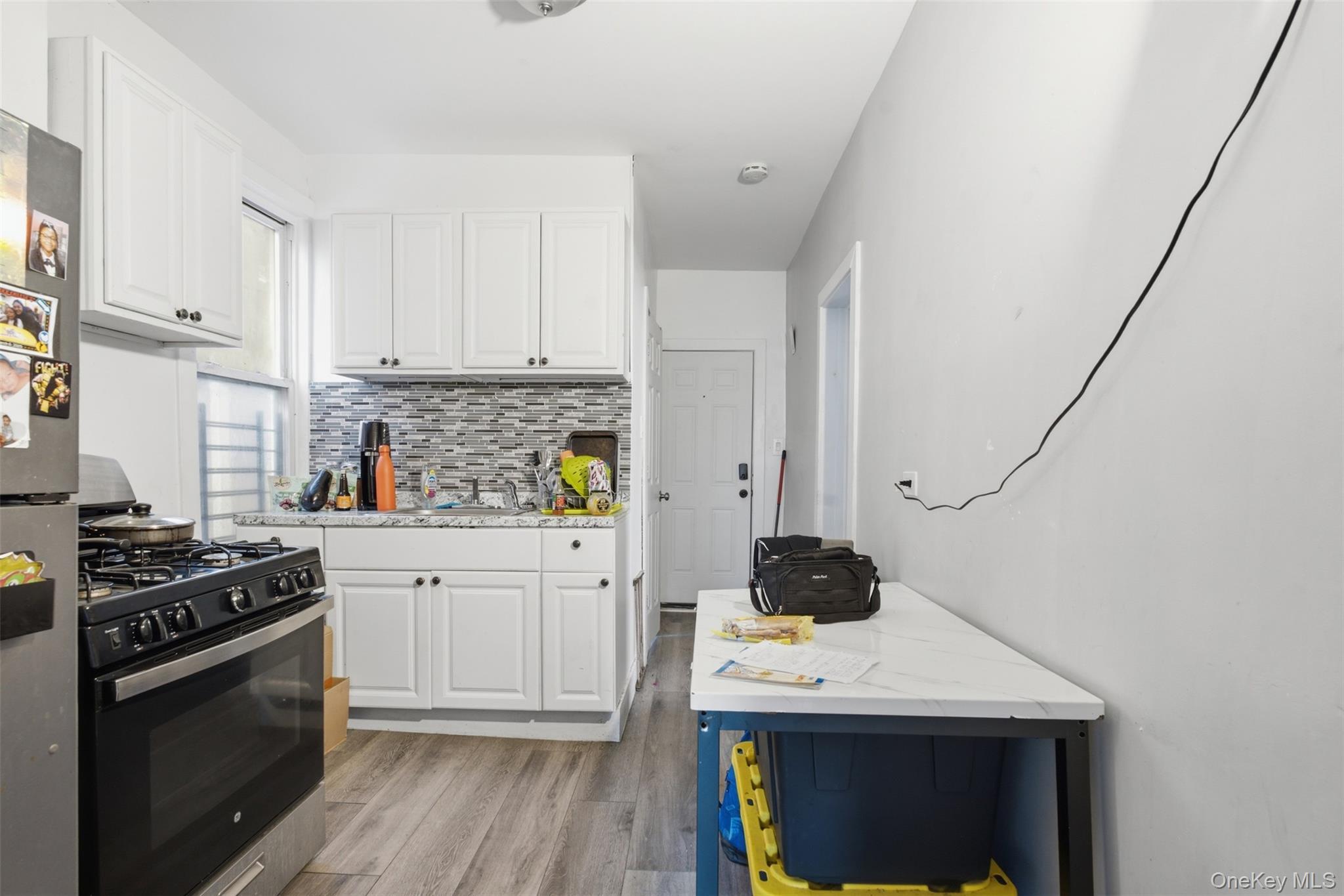 Single Family E 224th Street Bronx, NY 10466, MLS-1049290-6