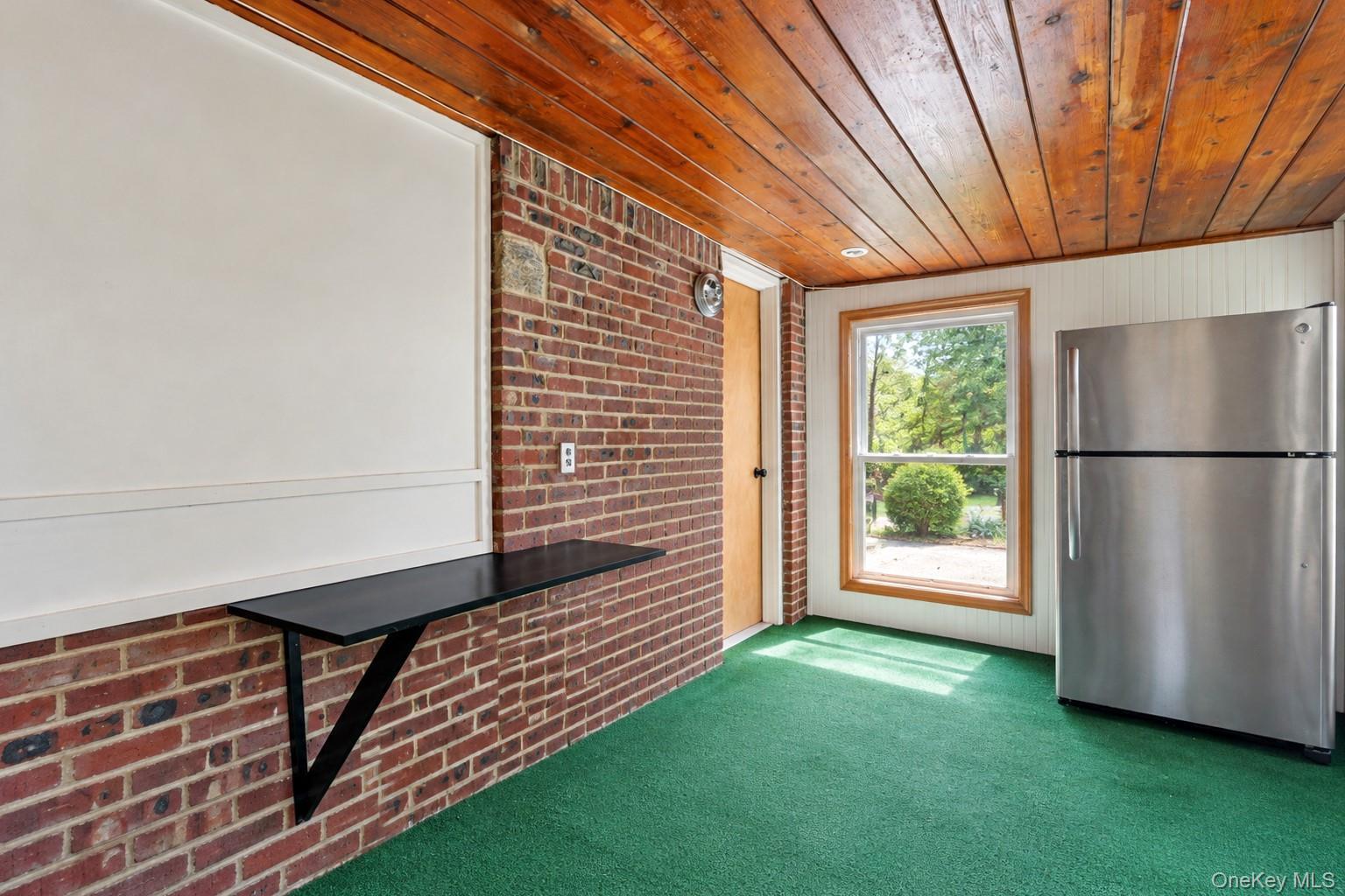 Single Family Peconic Road Suffolk County, NY 11946, MLS-1049296-5