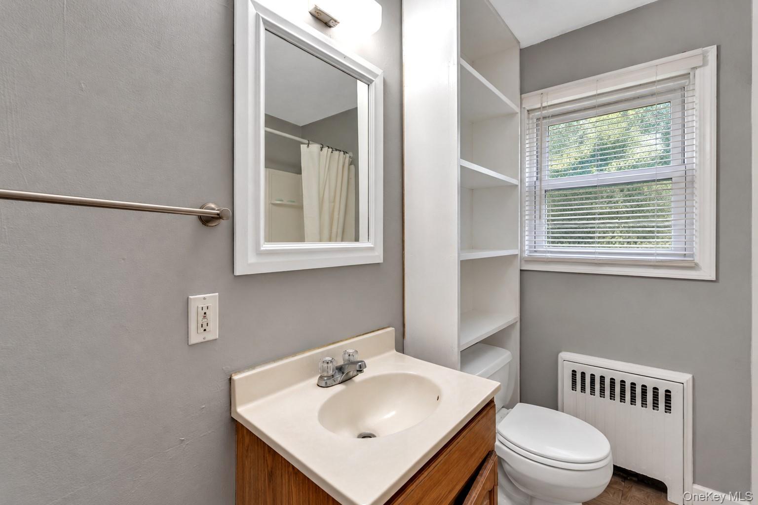 Single Family Peconic Road Suffolk County, NY 11946, MLS-1049296-7