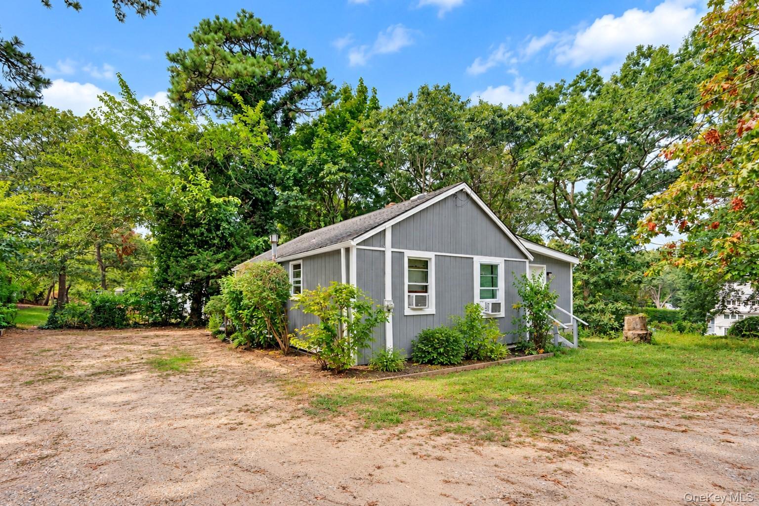 Single Family Peconic Road Suffolk County, NY 11946, MLS-1049296-8