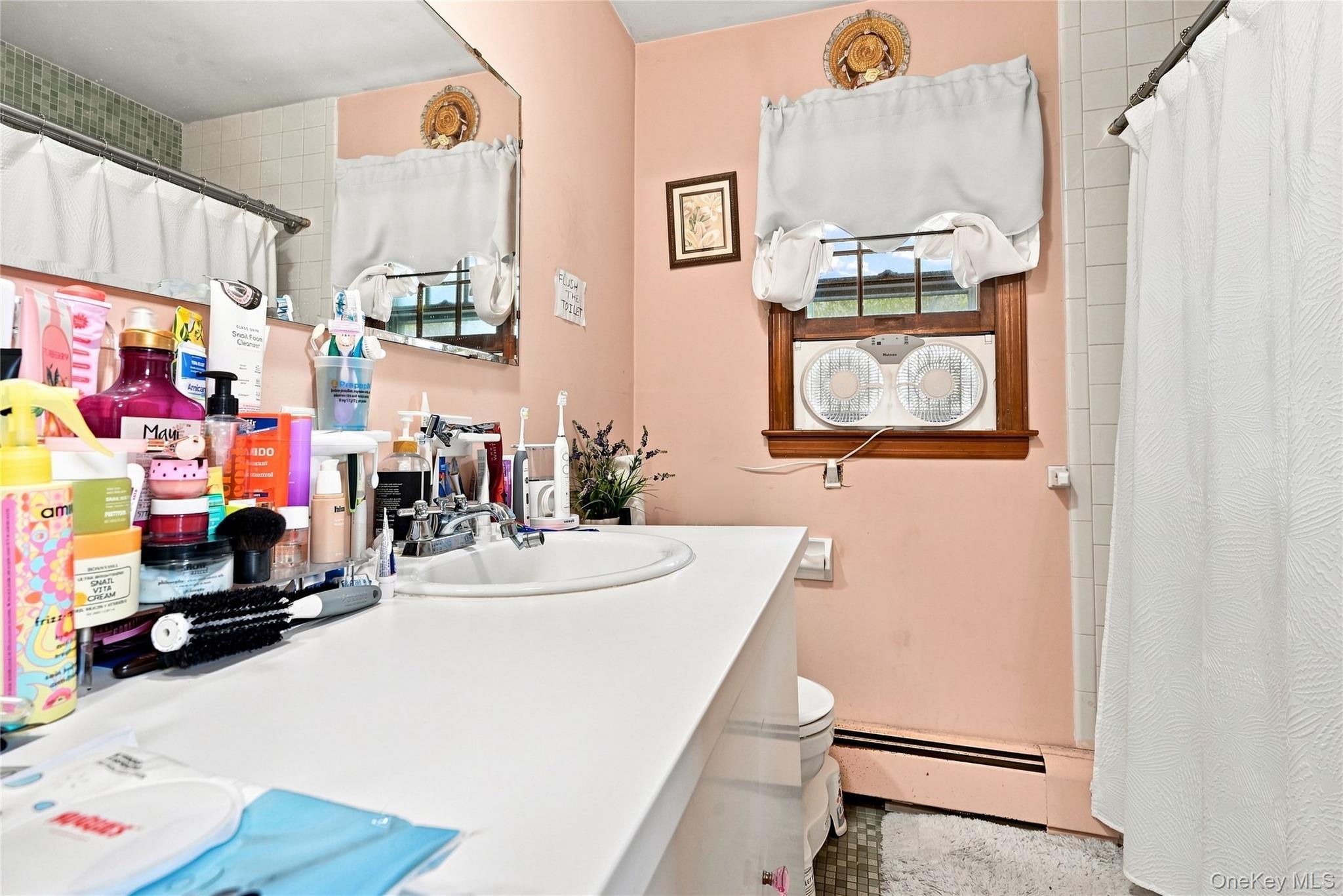 Single Family E Woodside Avenue  Suffolk County, NY 11772, MLS-1049297-15