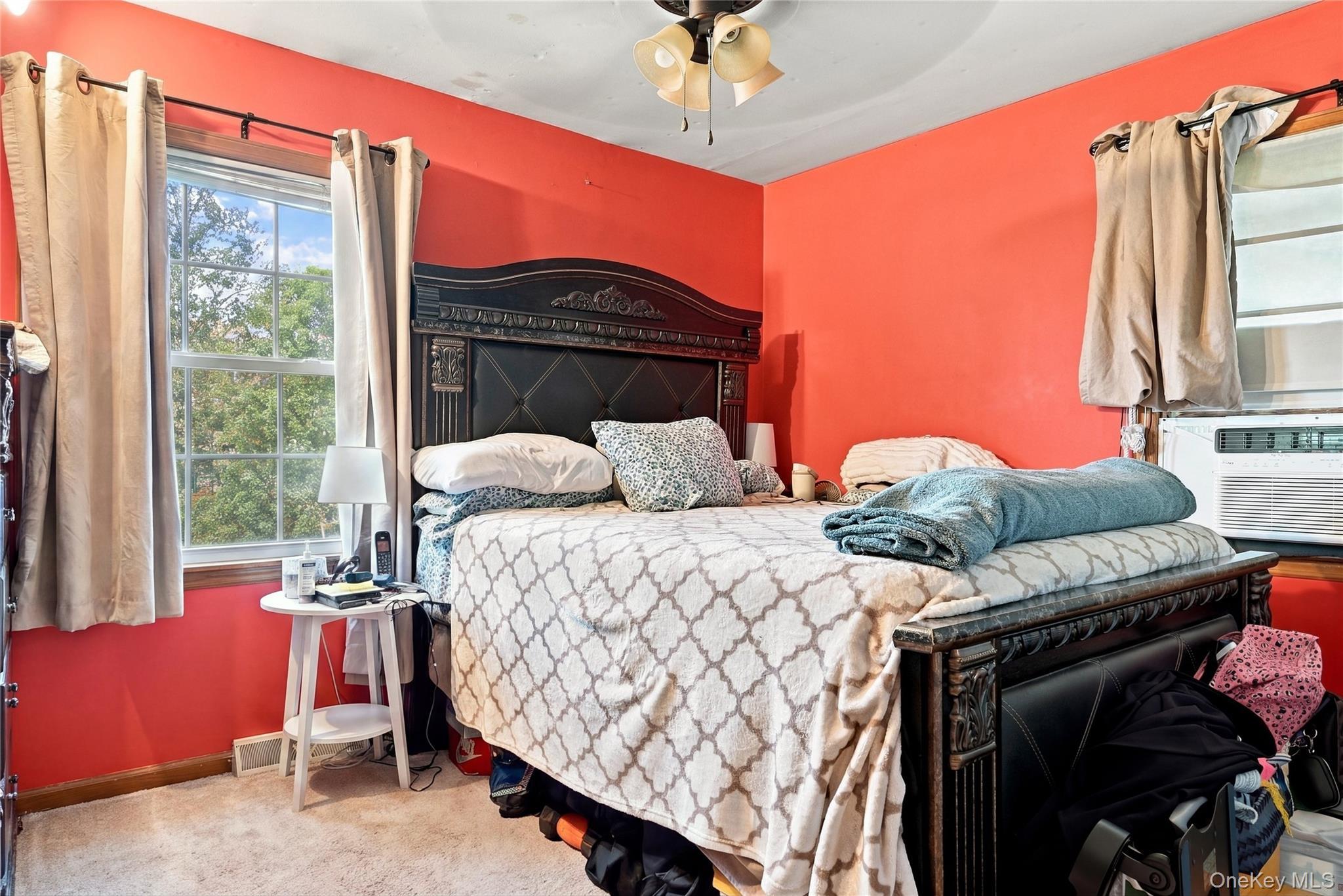 Single Family E Woodside Avenue  Suffolk County, NY 11772, MLS-1049297-17