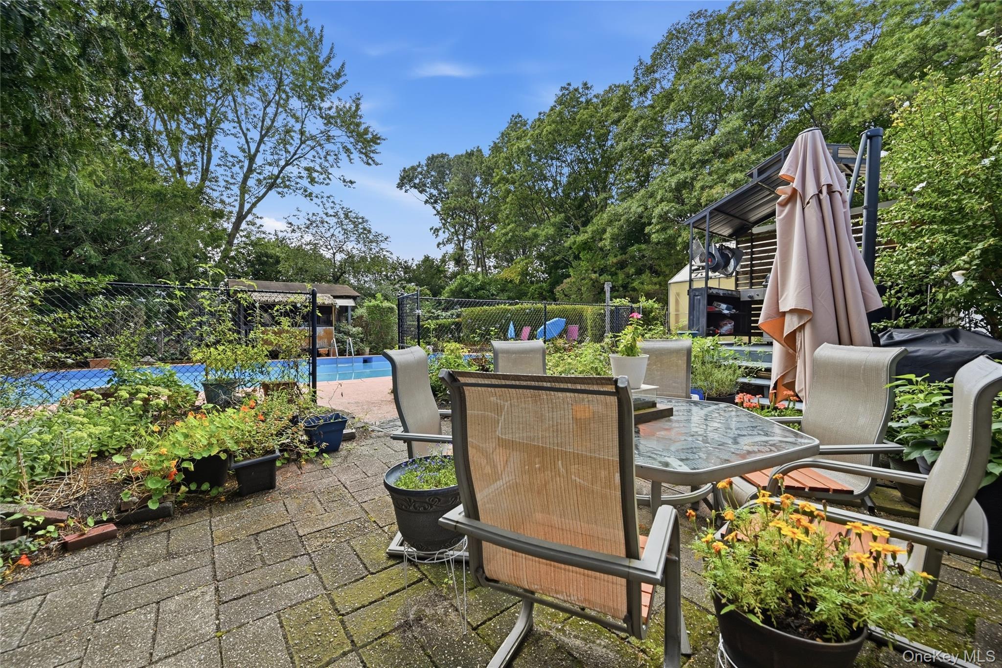 Single Family E Woodside Avenue  Suffolk County, NY 11772, MLS-1049297-22