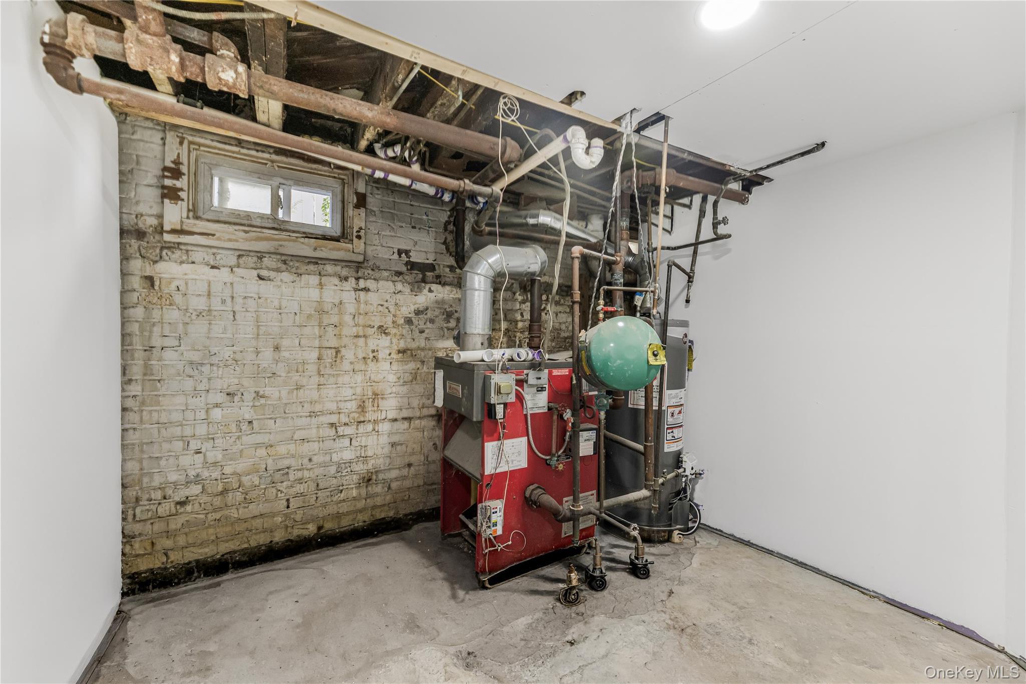 Single Family Mcbride Street  Queens, NY 11691, MLS-1049300-39
