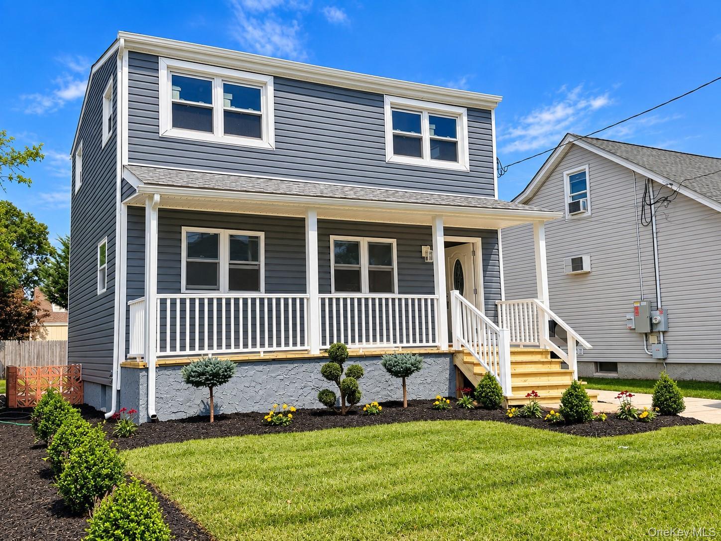 Single Family Frank Avenue  Nassau County, NY 11710, MLS-1049304-3