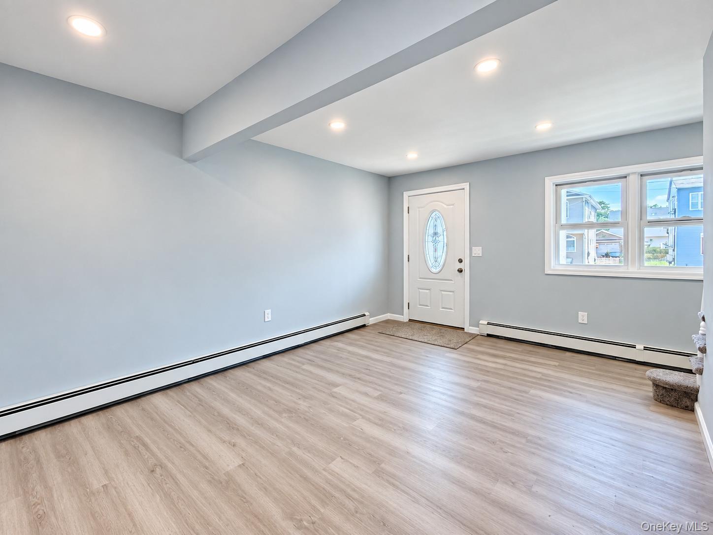 Single Family Frank Avenue  Nassau County, NY 11710, MLS-1049304-7