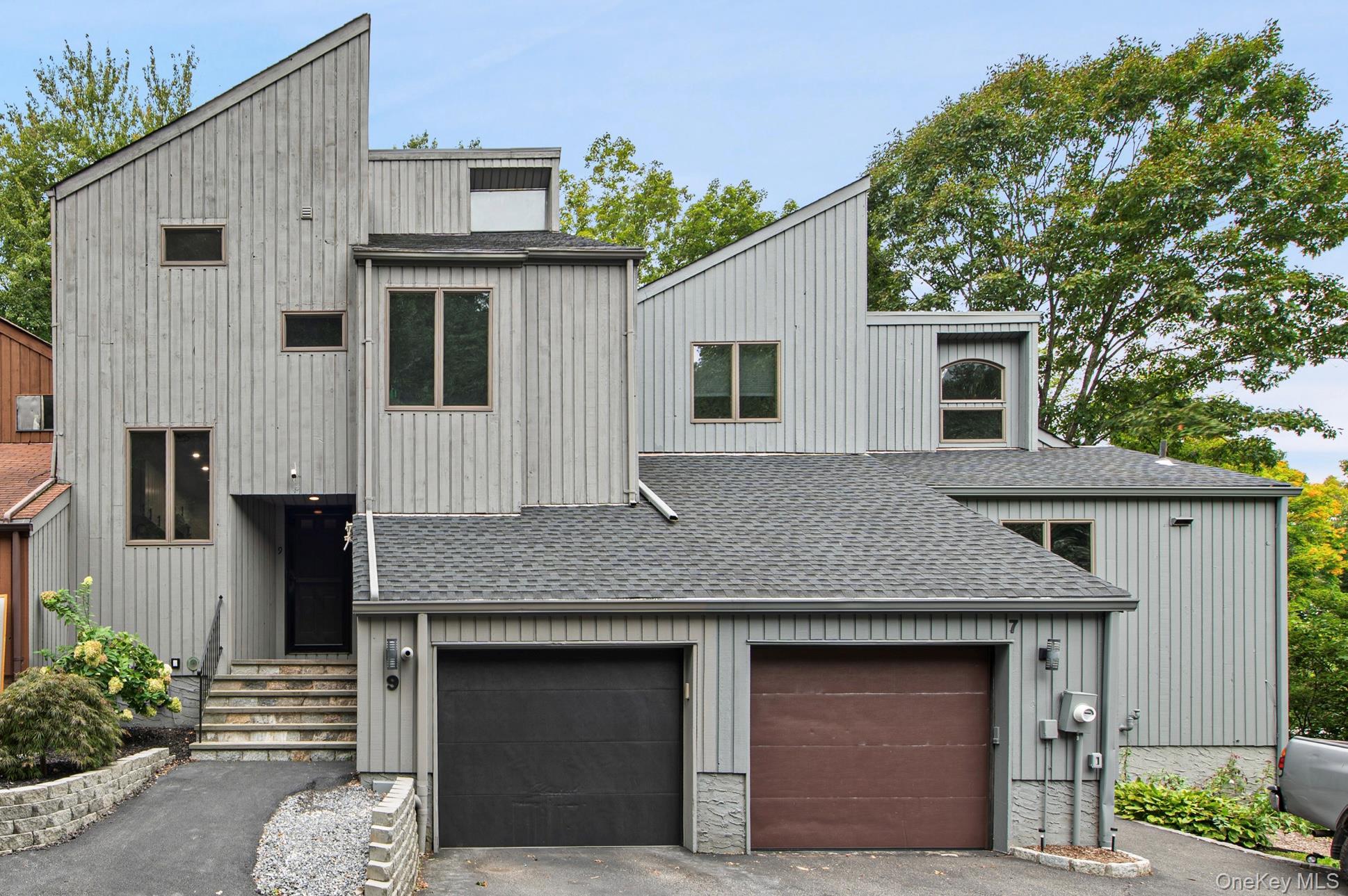 Single Family Boulder Lane Westchester County, NY 10526, MLS-1049328-33