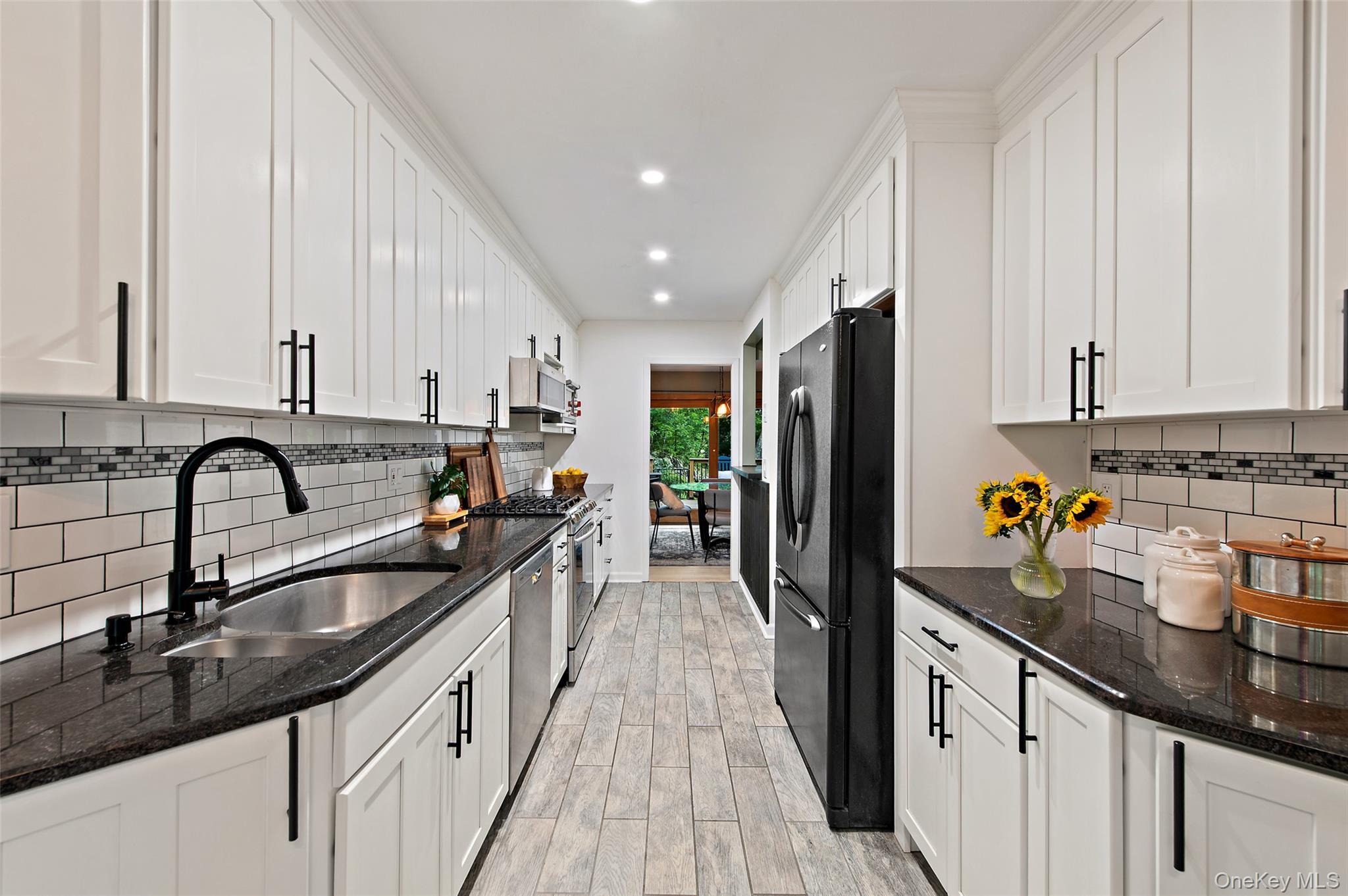 Single Family Boulder Lane Westchester County, NY 10526, MLS-1049328-7