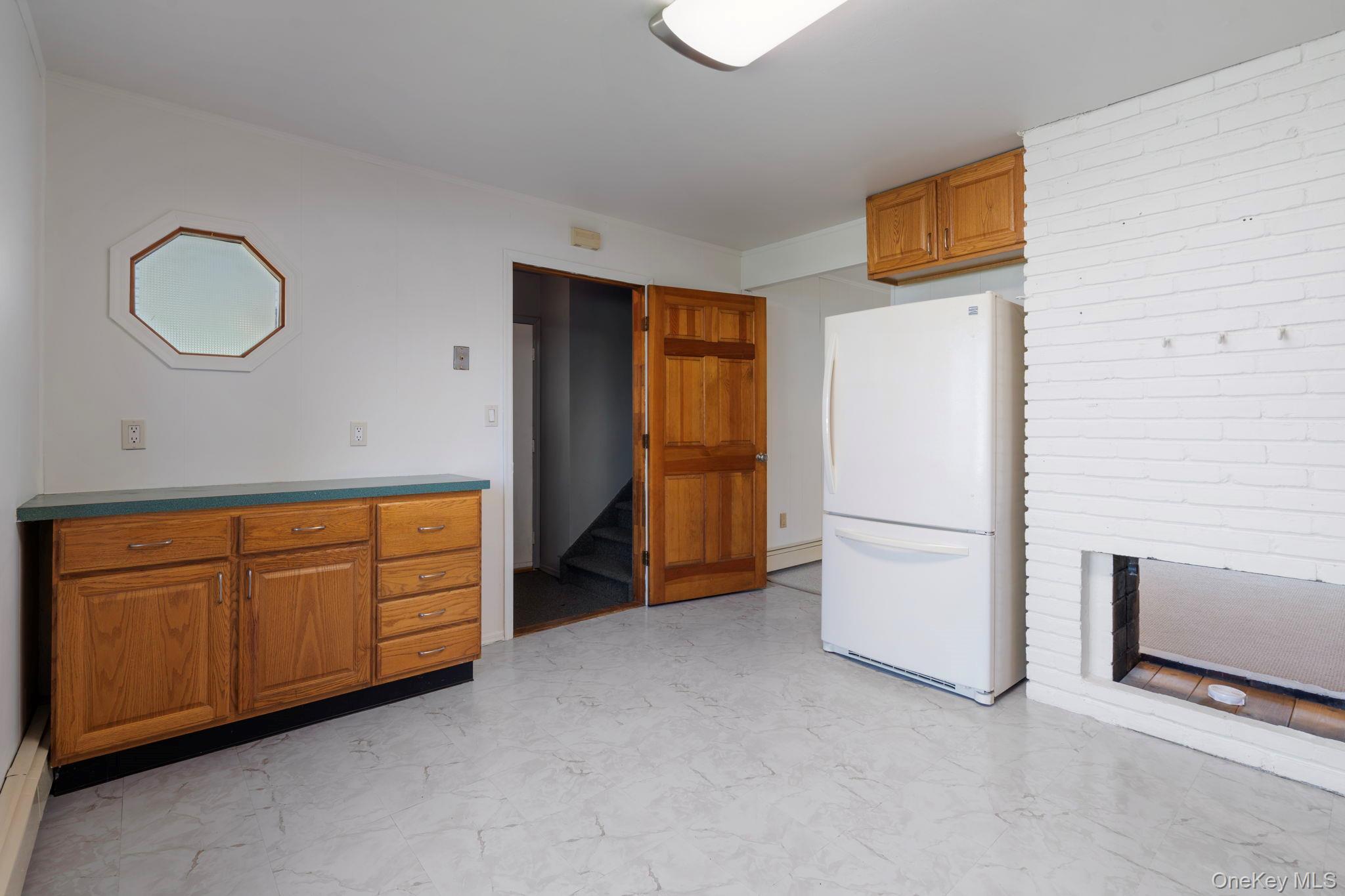 Single Family Grey Lane  Nassau County, NY 11756, MLS-1049334-6