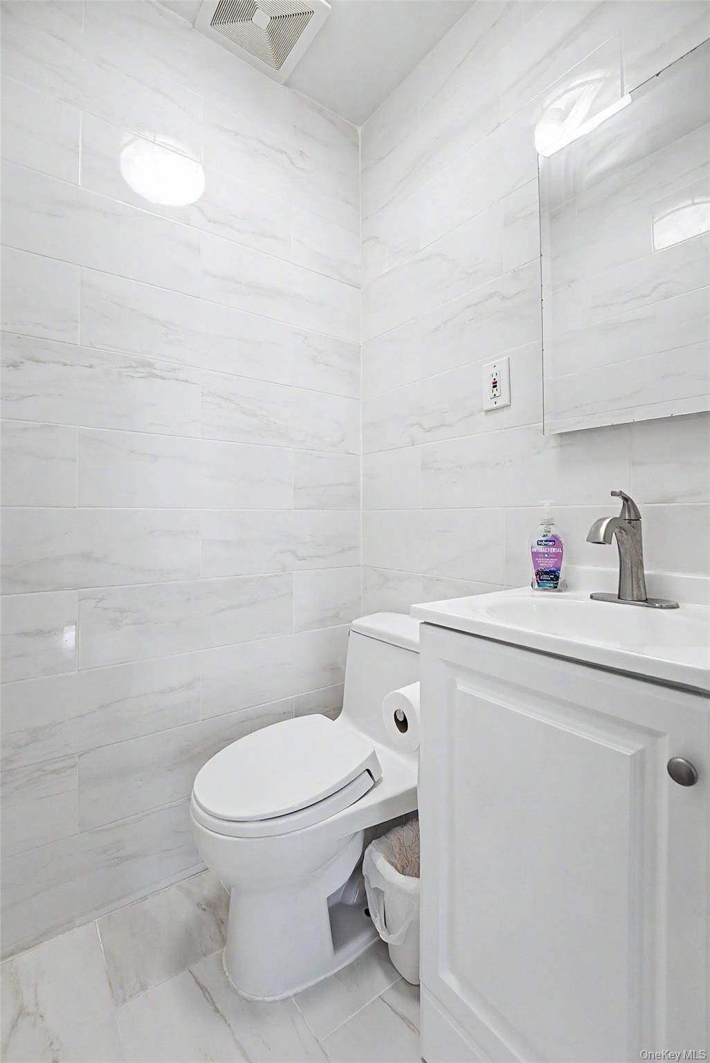 Single Family 255th Street Queens, NY 11363, MLS-1049342-11
