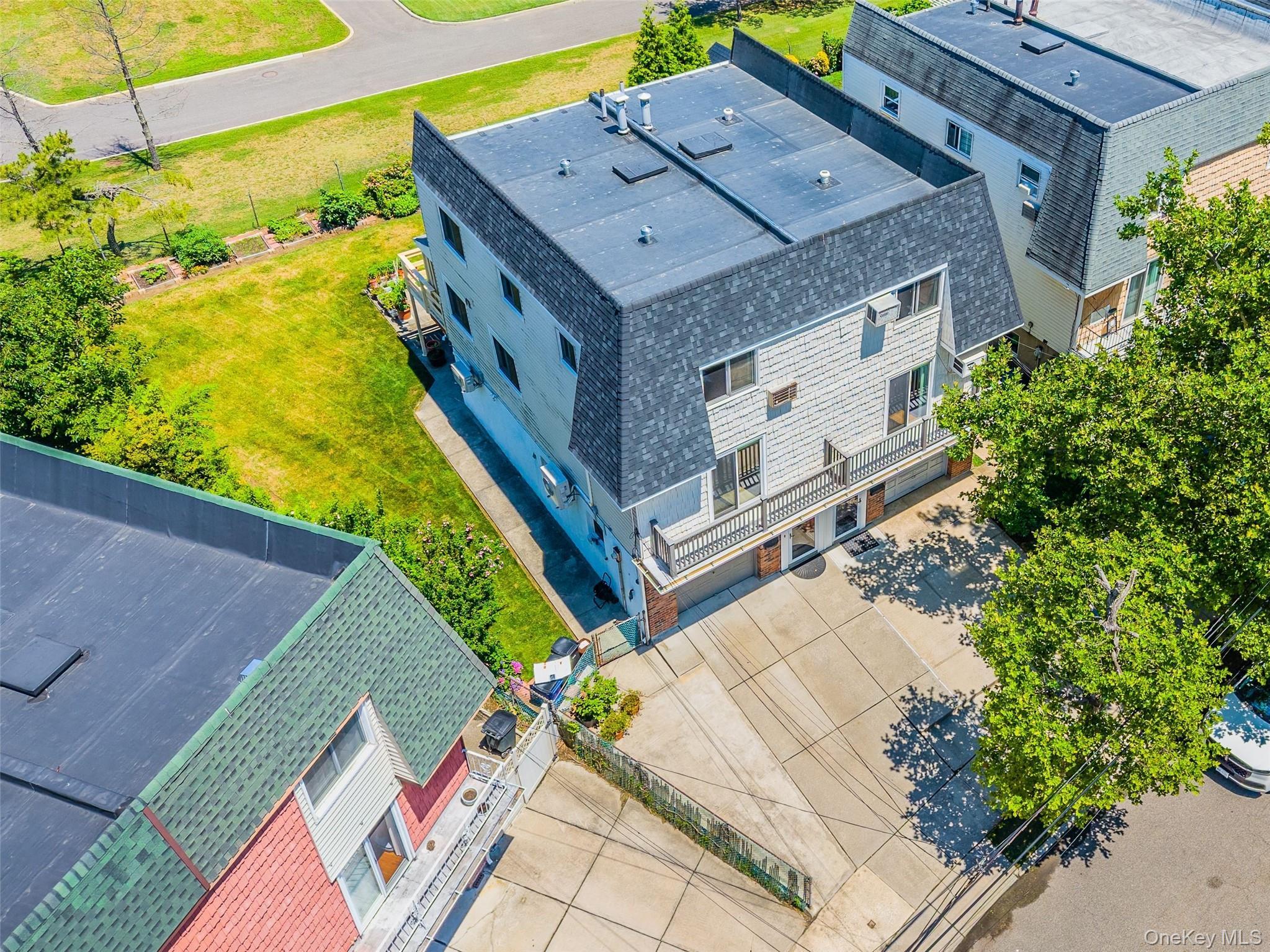 Single Family 255th Street  Queens, NY 11363, MLS-1049342-24