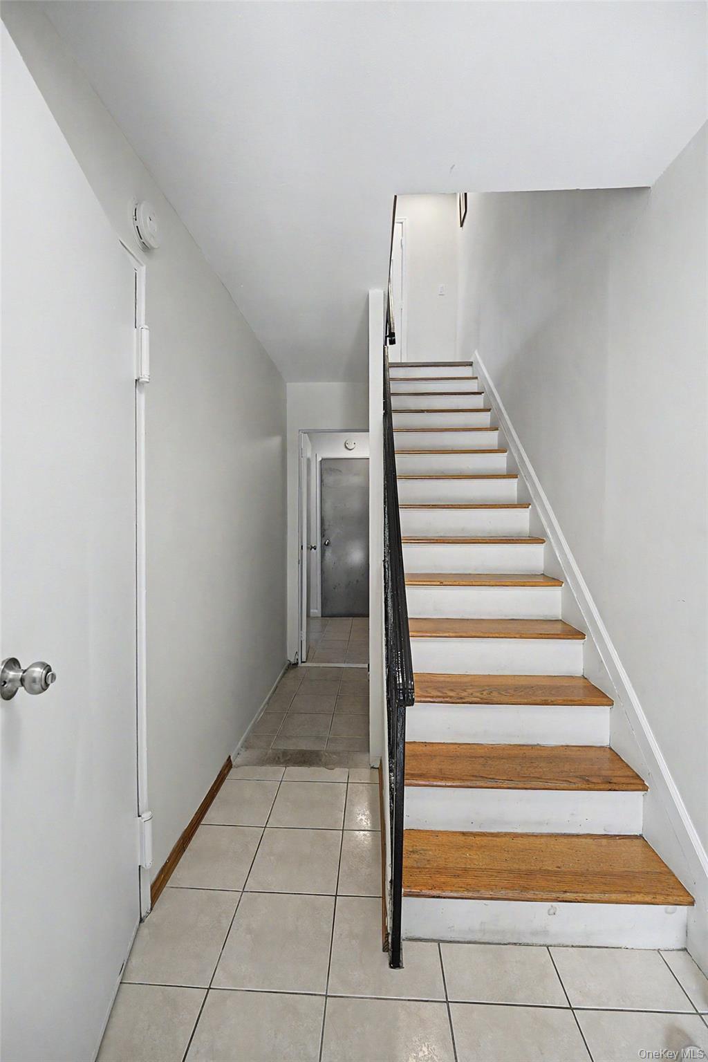 Single Family 255th Street Queens, NY 11363, MLS-1049342-4