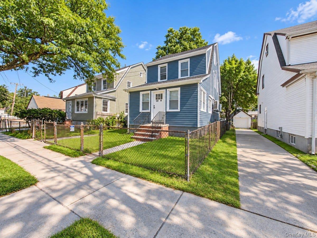 Single Family Lucas Street Queens, NY 11413, MLS-1049348-2