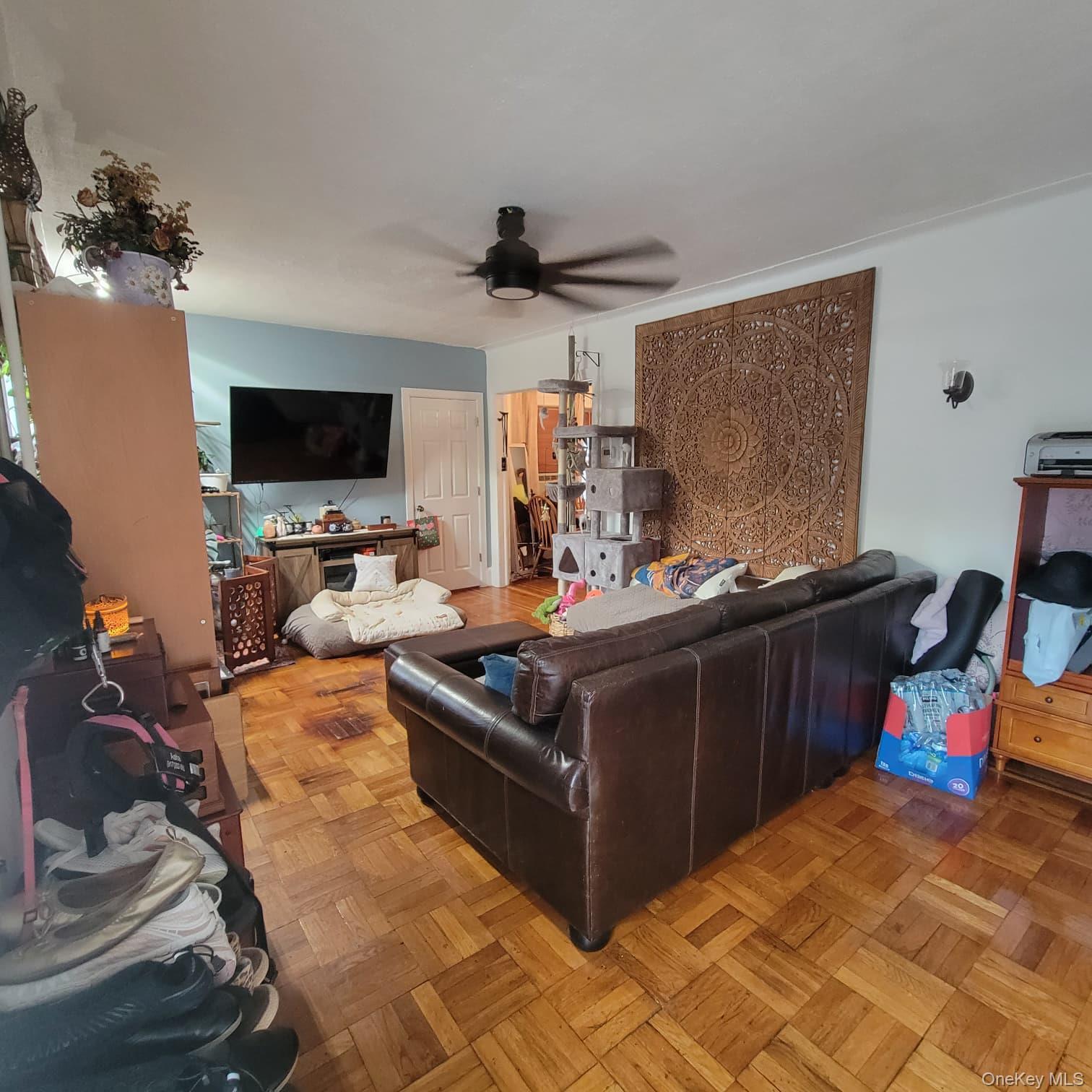 Single Family Graff Avenue Bronx, NY 10465, MLS-1049350-12