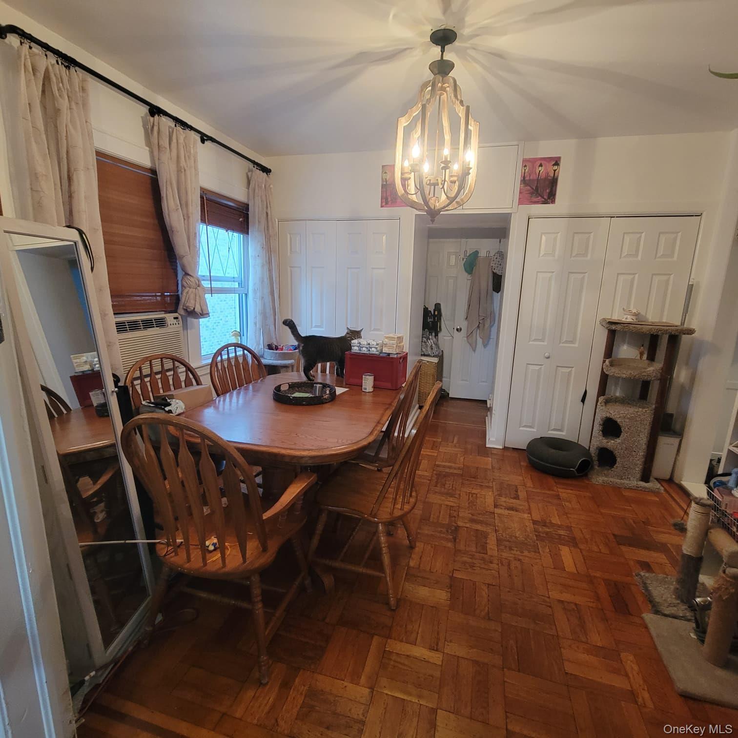 Single Family Graff Avenue Bronx, NY 10465, MLS-1049350-17