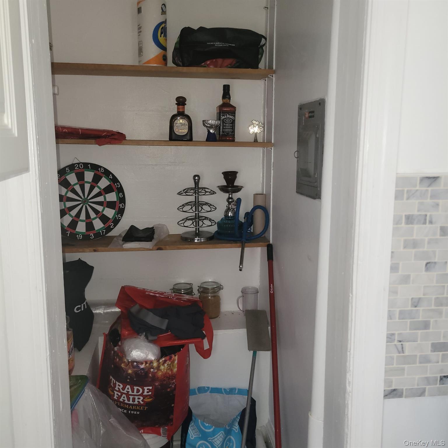 Single Family Graff Avenue Bronx, NY 10465, MLS-1049350-29