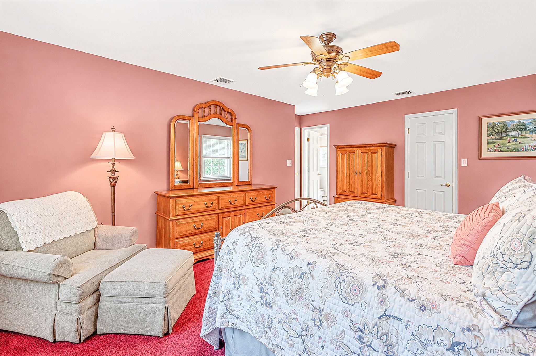 Single Family Damin Circle  Suffolk County, NY 11780, MLS-1049354-28