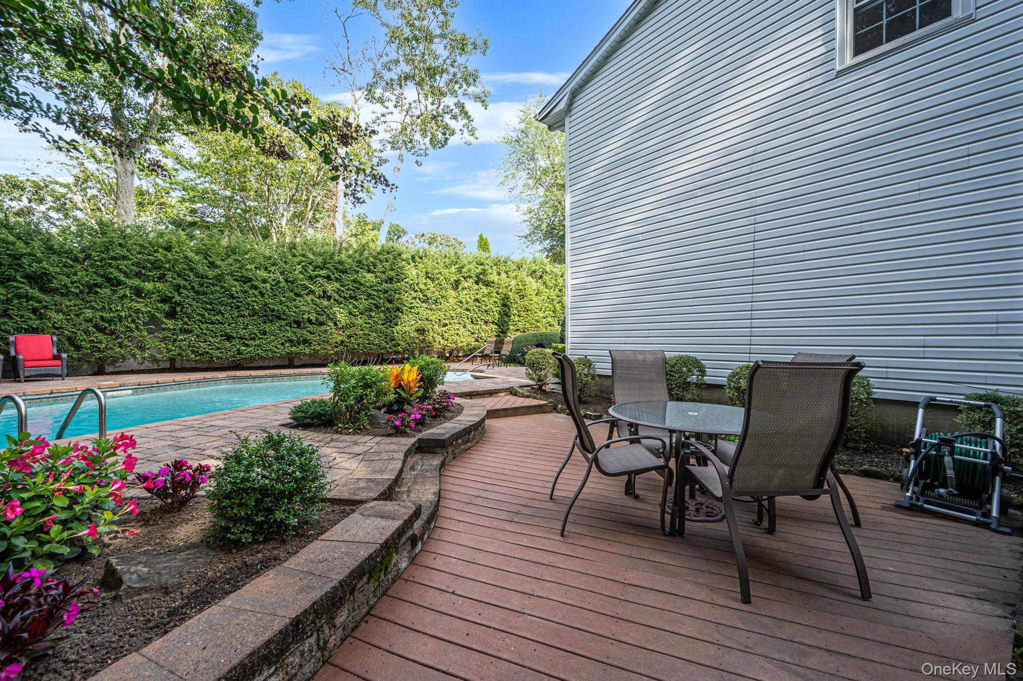 Single Family Damin Circle  Suffolk County, NY 11780, MLS-1049354-47