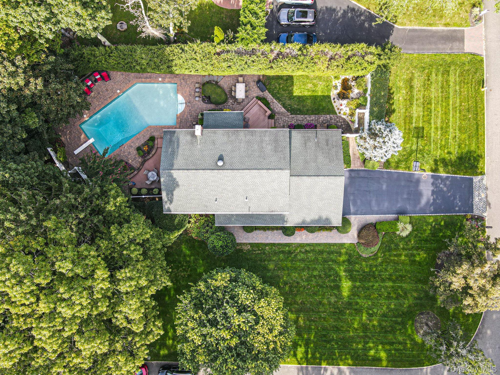 Single Family Damin Circle  Suffolk County, NY 11780, MLS-1049354-48