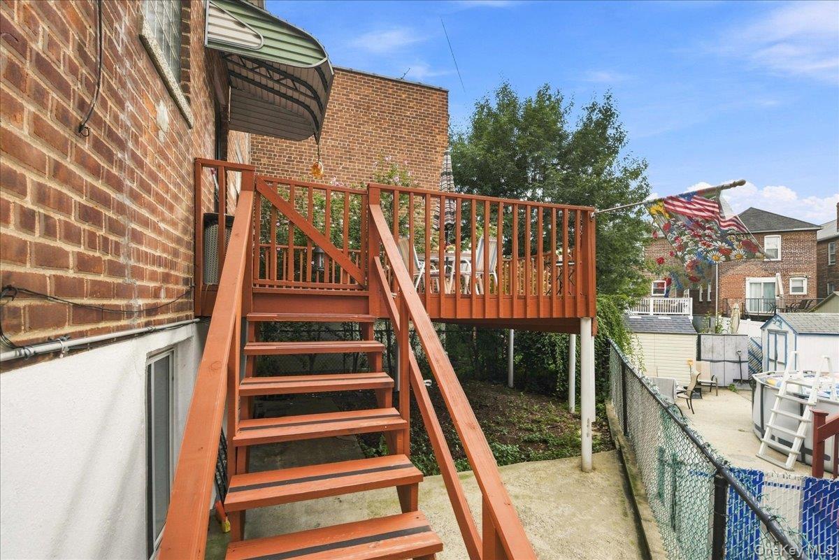 Single Family Merry Avenue Bronx, NY 10461, MLS-1049357-3