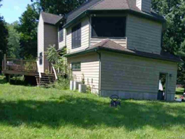 Single Family Brookside Lane  Westchester County, NY 10562, MLS-1049363-2