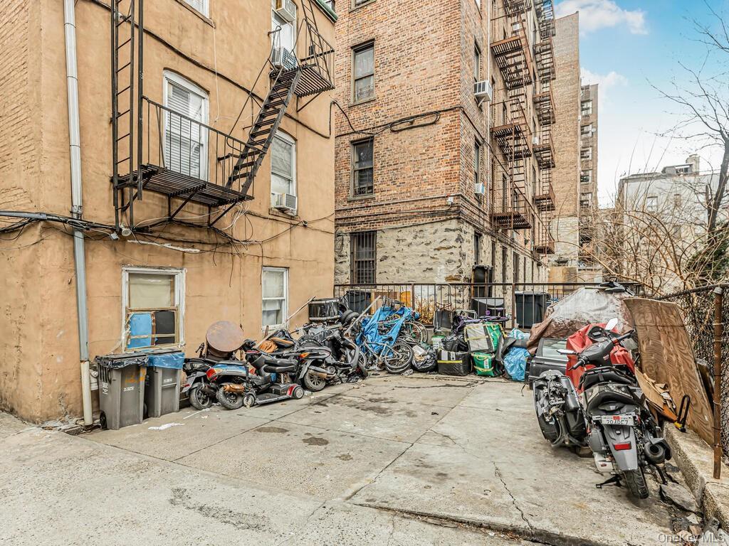 Single Family Anderson Avenue Bronx, NY 10452, MLS-1049365-10