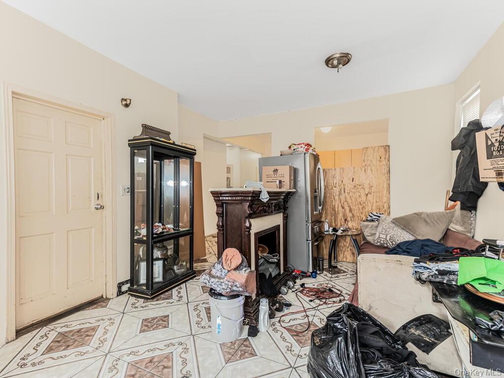 Single Family Anderson Avenue Bronx, NY 10452, MLS-1049365-23