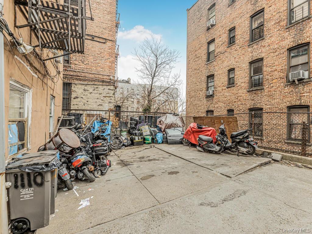 Single Family Anderson Avenue Bronx, NY 10452, MLS-1049365-9