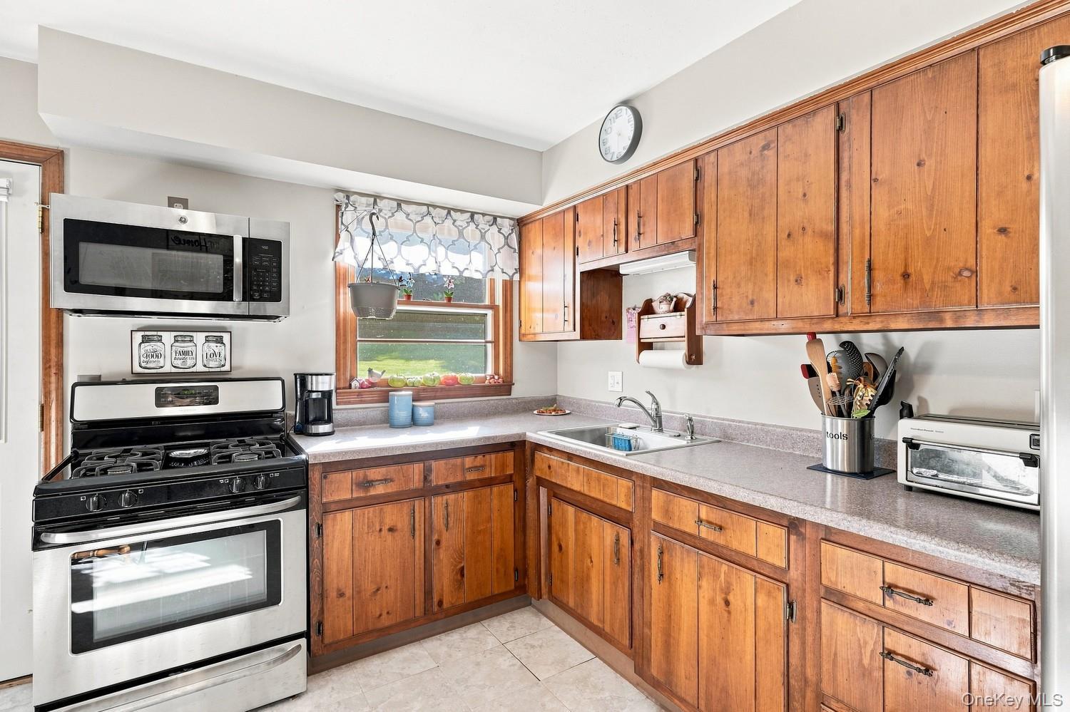 Single Family Newport Bridge Road  Orange County, NY 10969, MLS-1049369-10