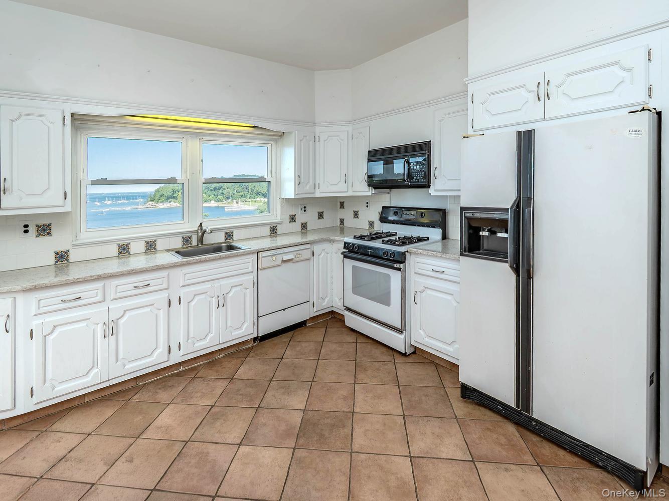 Single Family Prospect Avenue  Nassau County, NY 11579, MLS-1049376-13