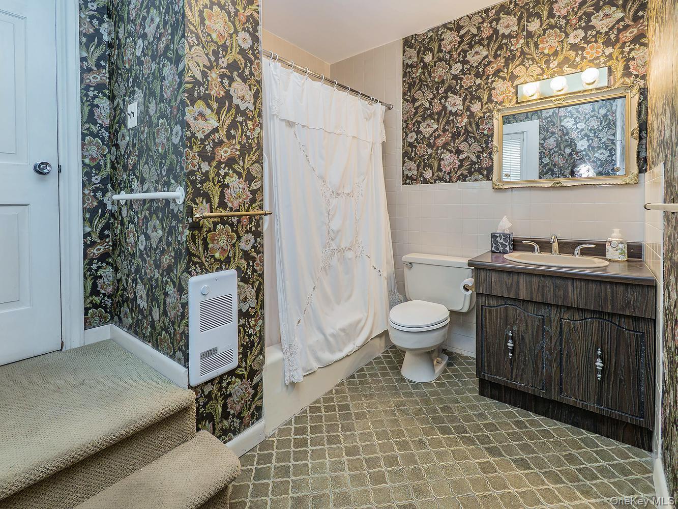 Single Family Prospect Avenue  Nassau County, NY 11579, MLS-1049376-15