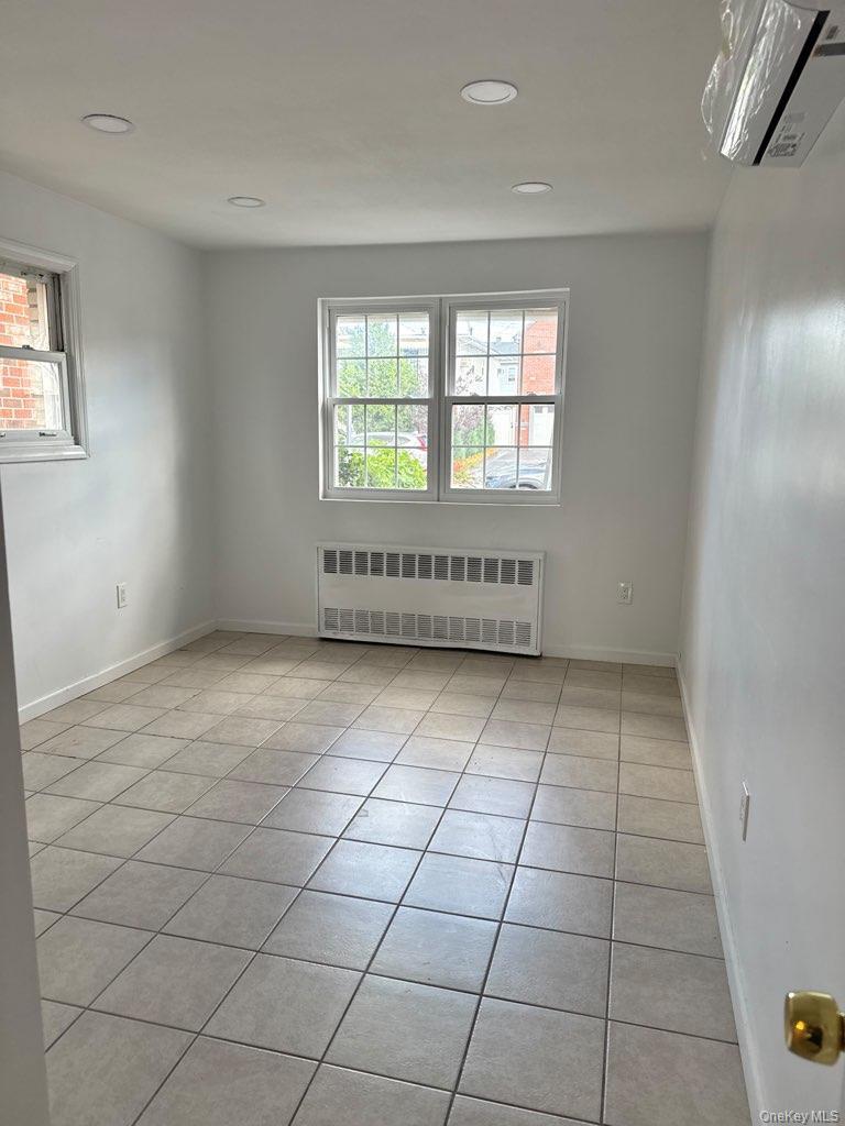 Single Family 95th Street Queens, NY 11414, MLS-1049379-9