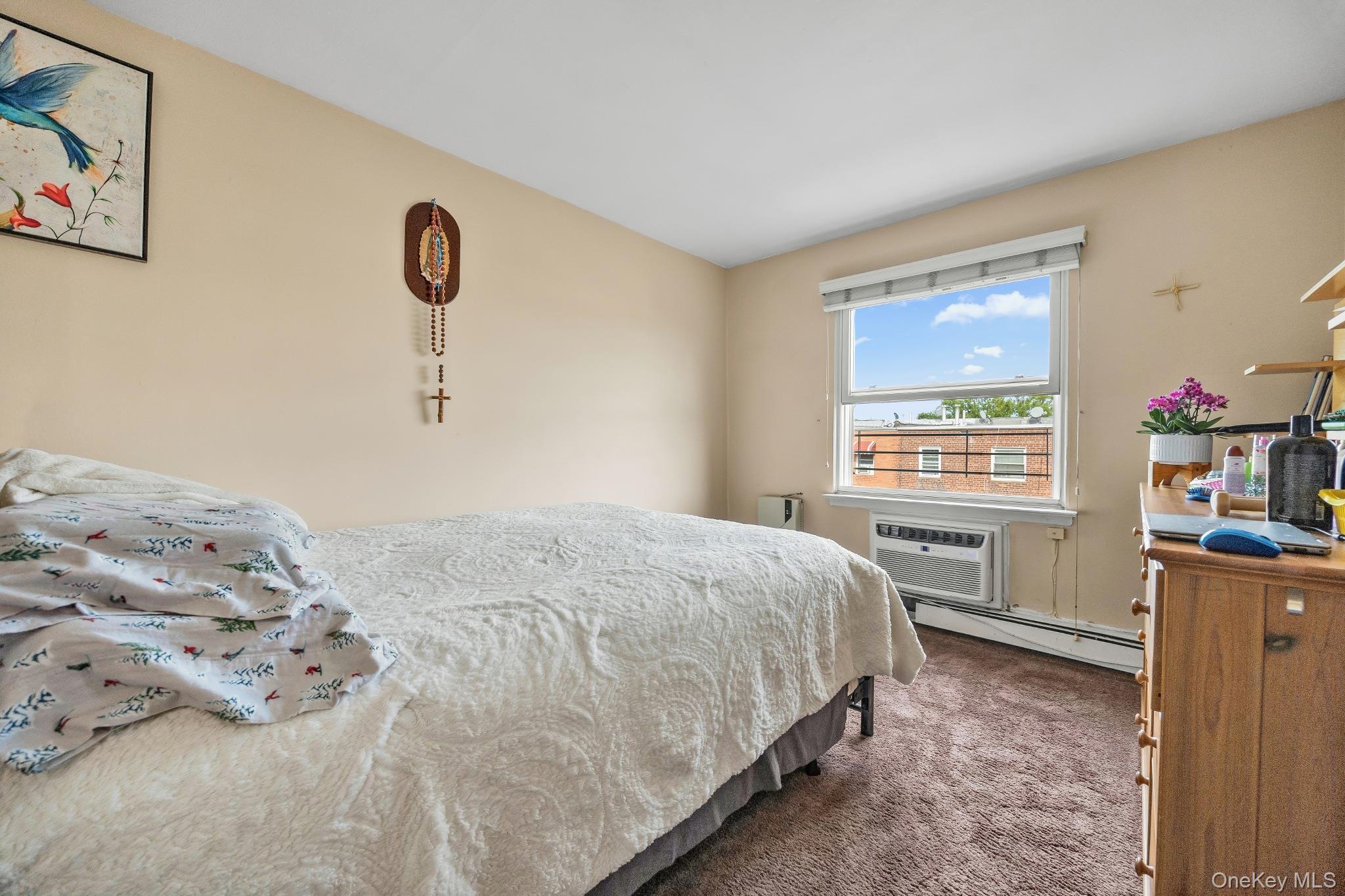Single Family 69th Street Queens, NY 11377, MLS-1049381-20
