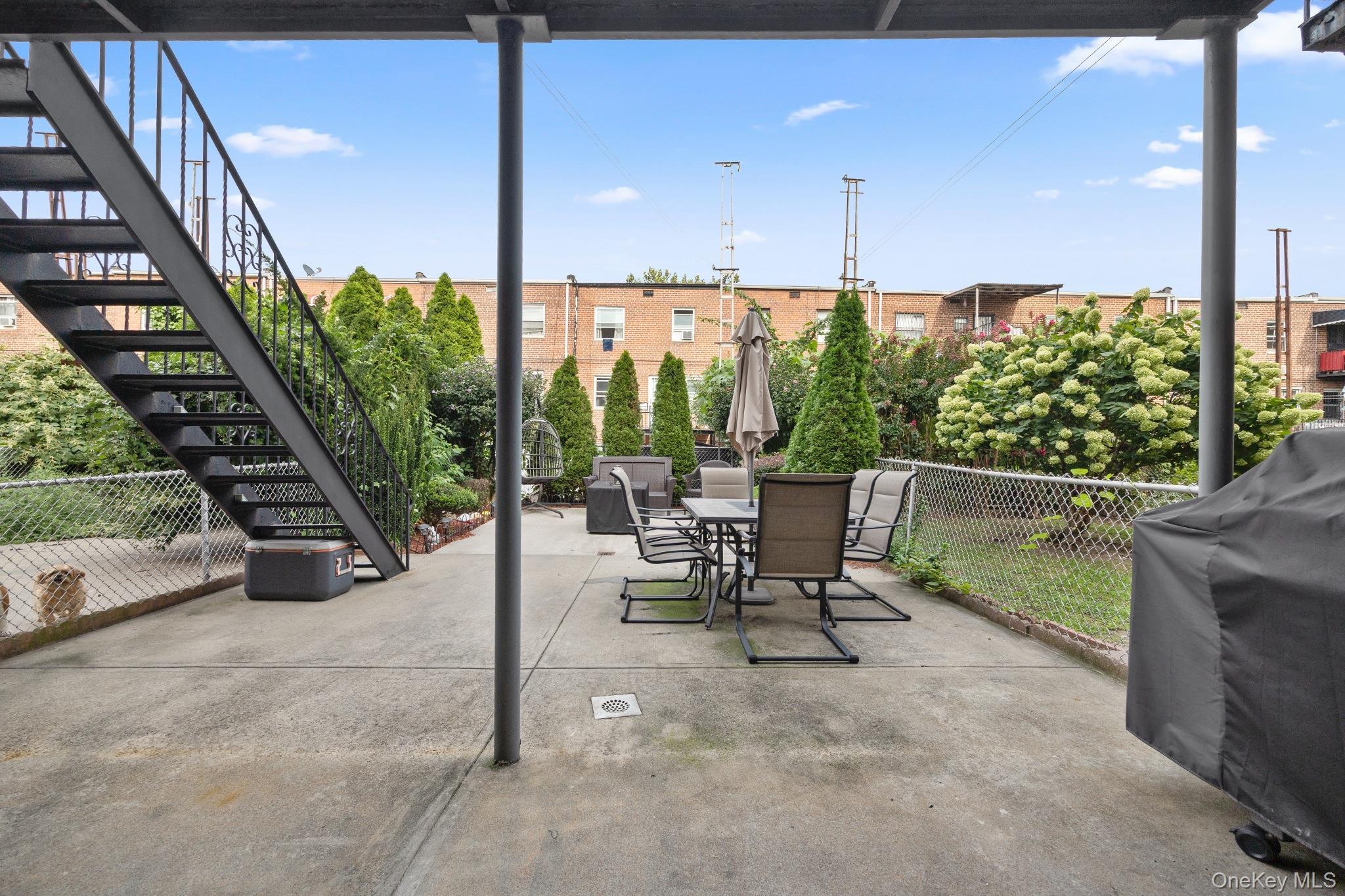 Single Family 69th Street Queens, NY 11377, MLS-1049381-28