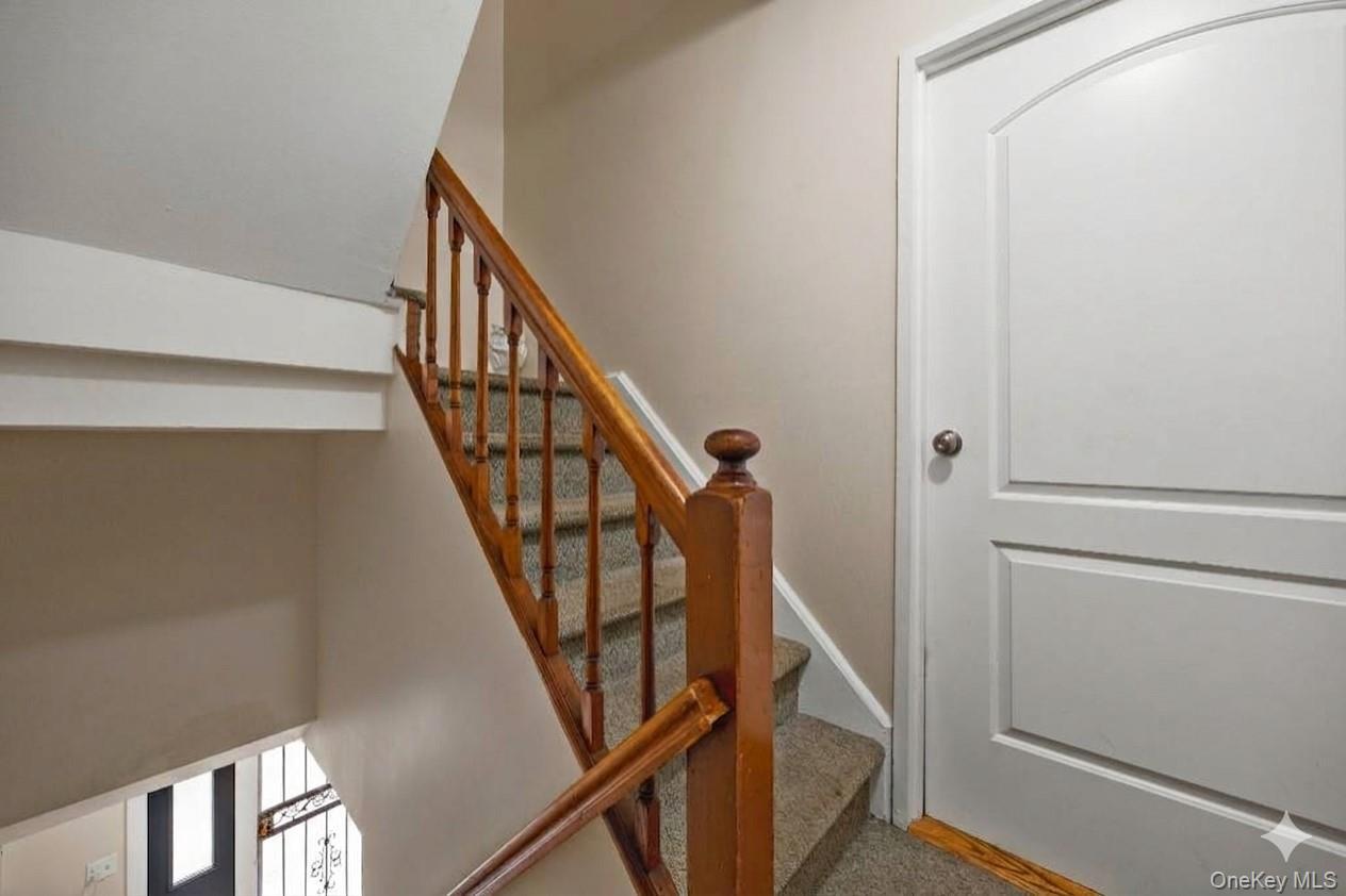 Single Family 69th Street Queens, NY 11377, MLS-1049381-8