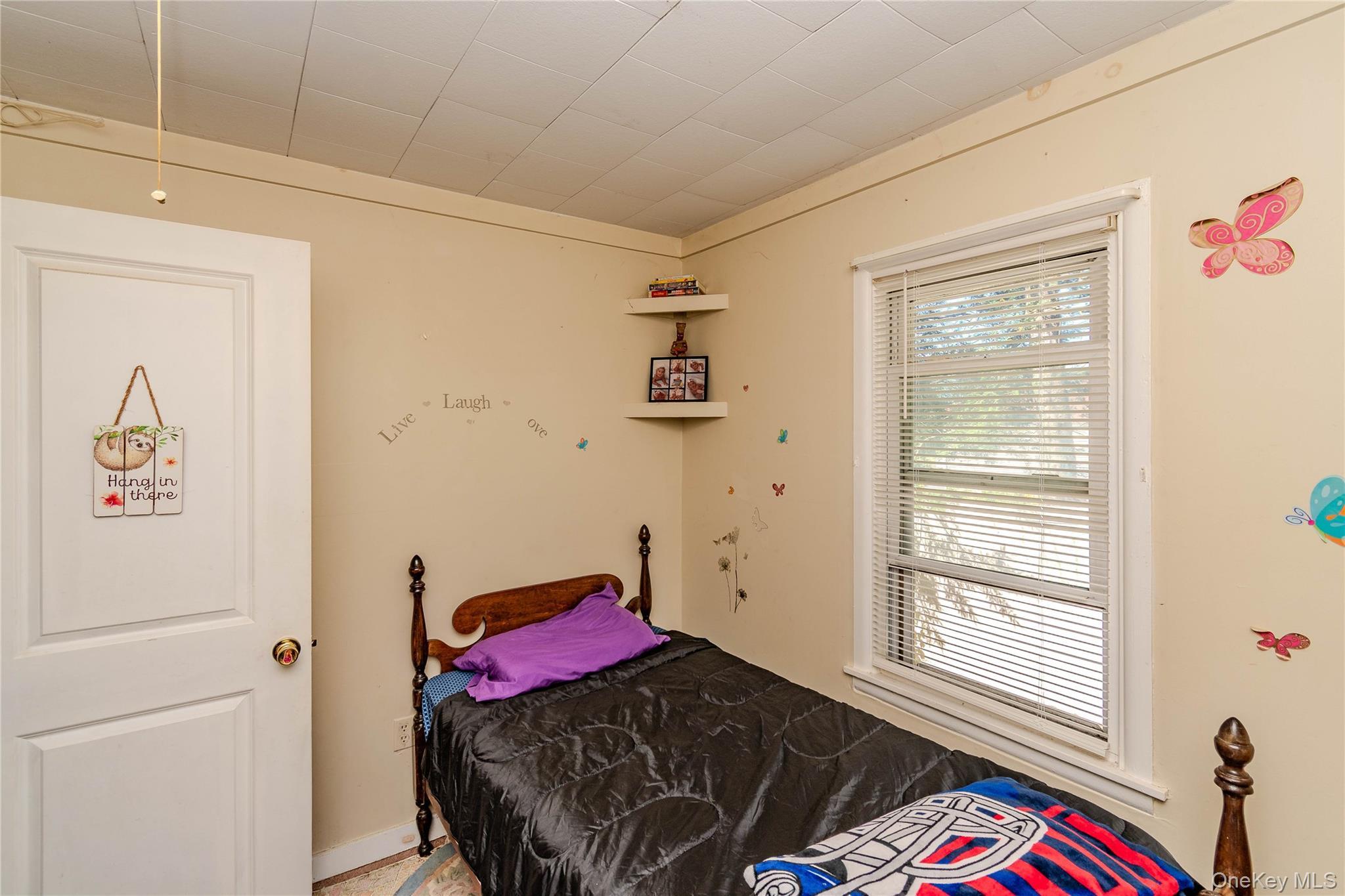 Single Family Carle Terrace Ulster County, NY 12449, MLS-1049382-17