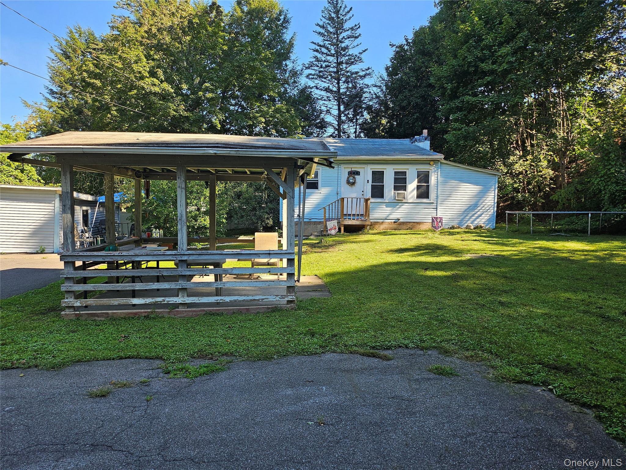 Single Family Carle Terrace Ulster County, NY 12449, MLS-1049382-4