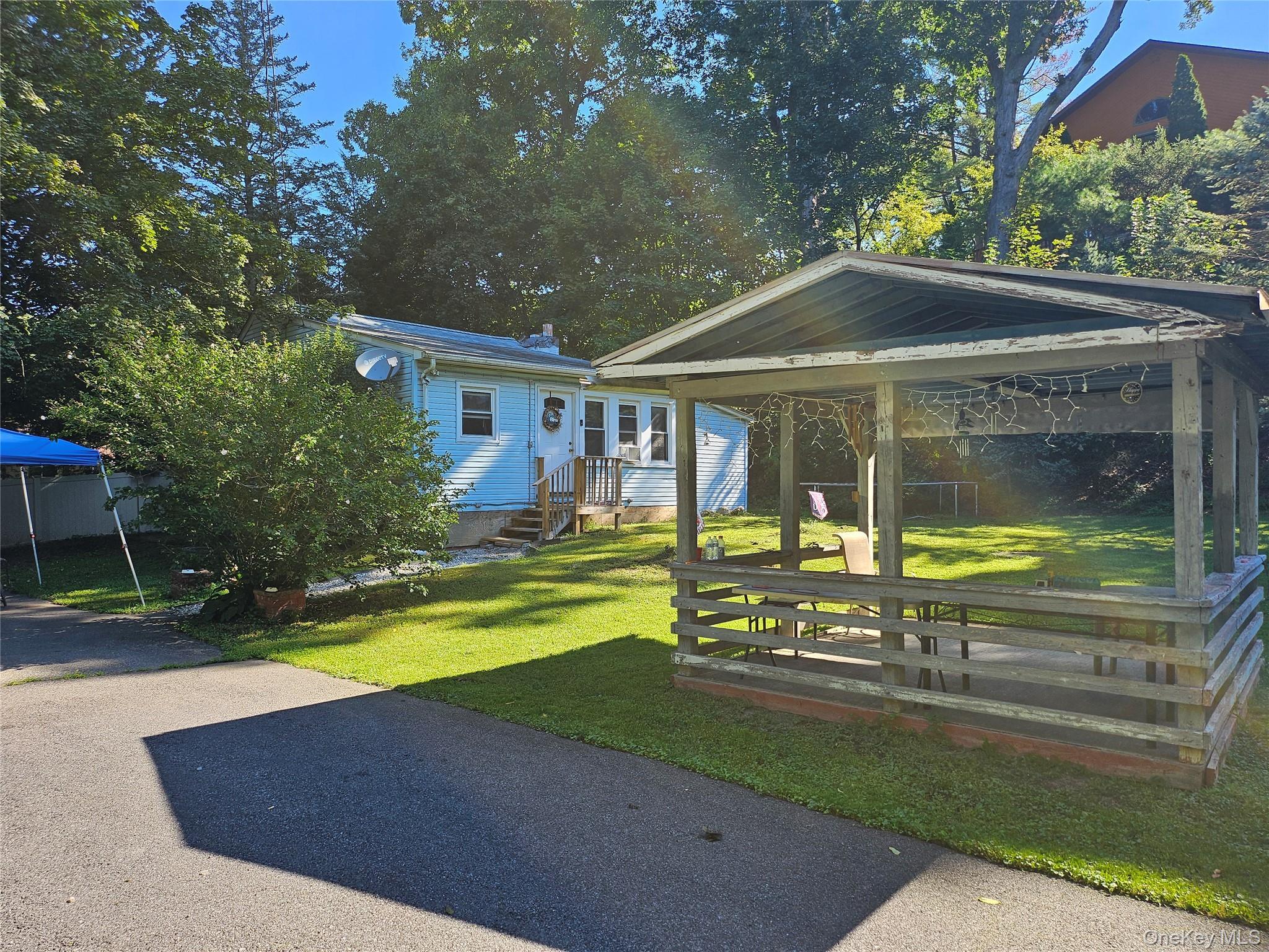 Single Family Carle Terrace Ulster County, NY 12449, MLS-1049382-5