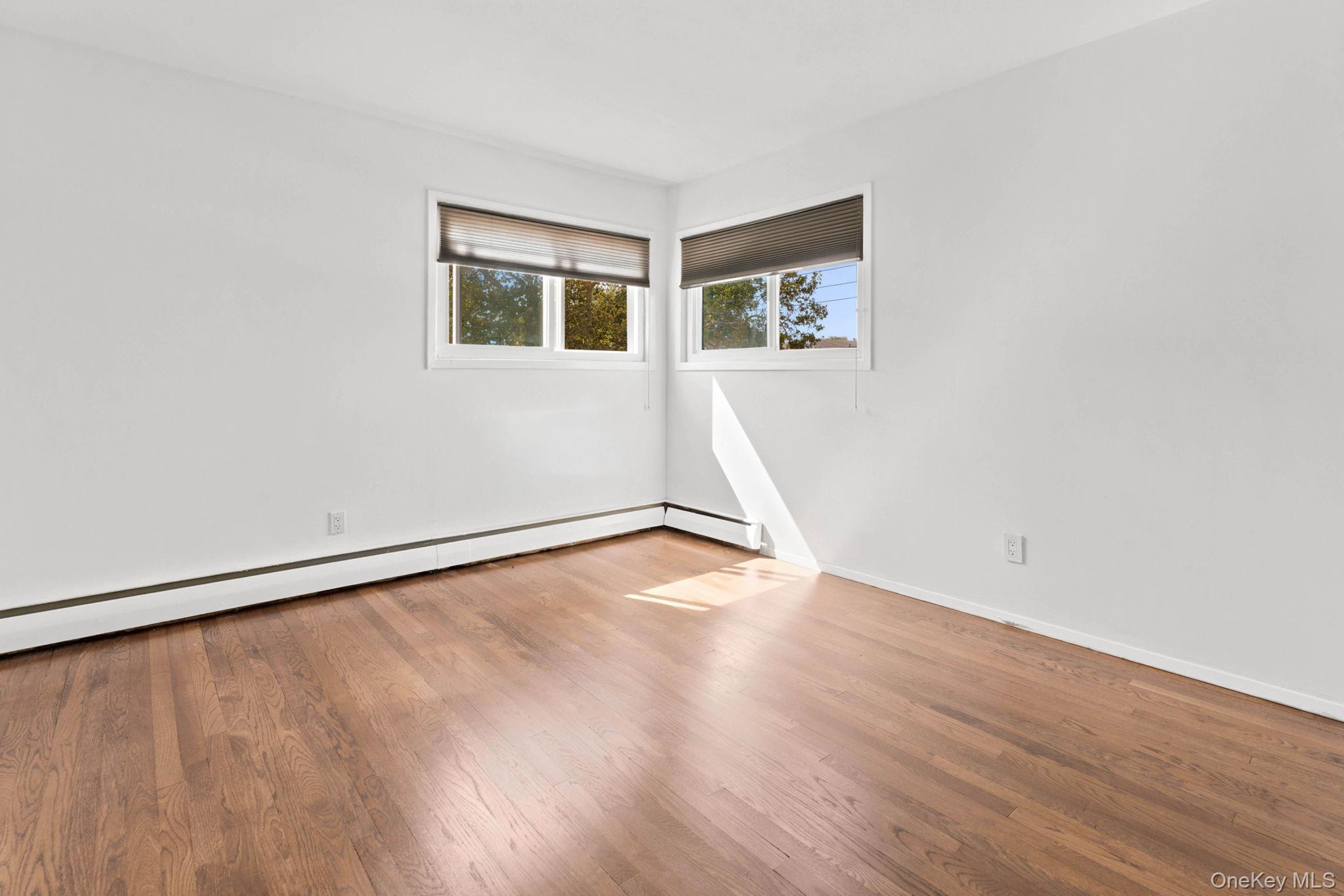 Single Family 149th Avenue  Queens, NY 11414, MLS-1049383-11