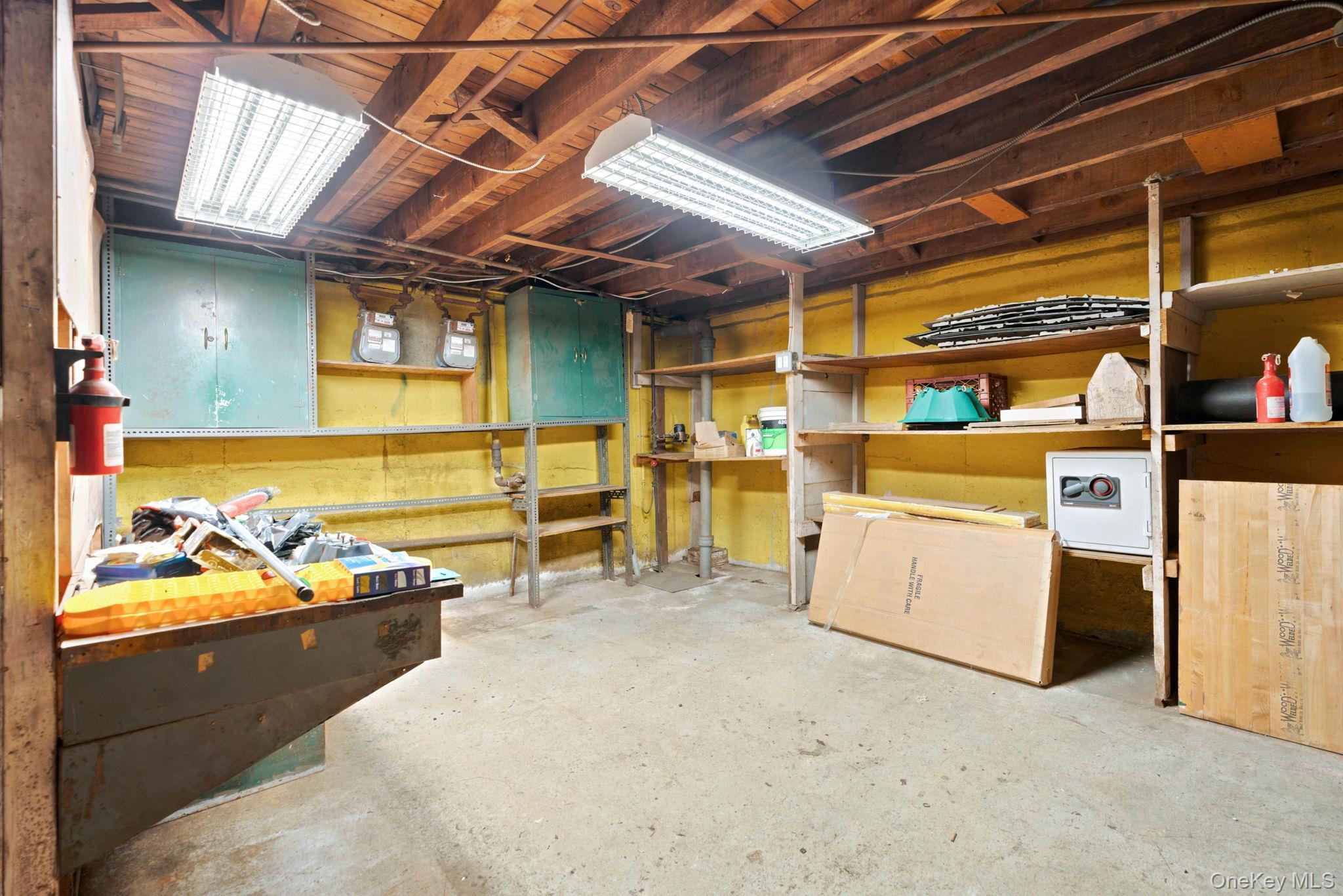 Single Family 149th Avenue  Queens, NY 11414, MLS-1049383-30