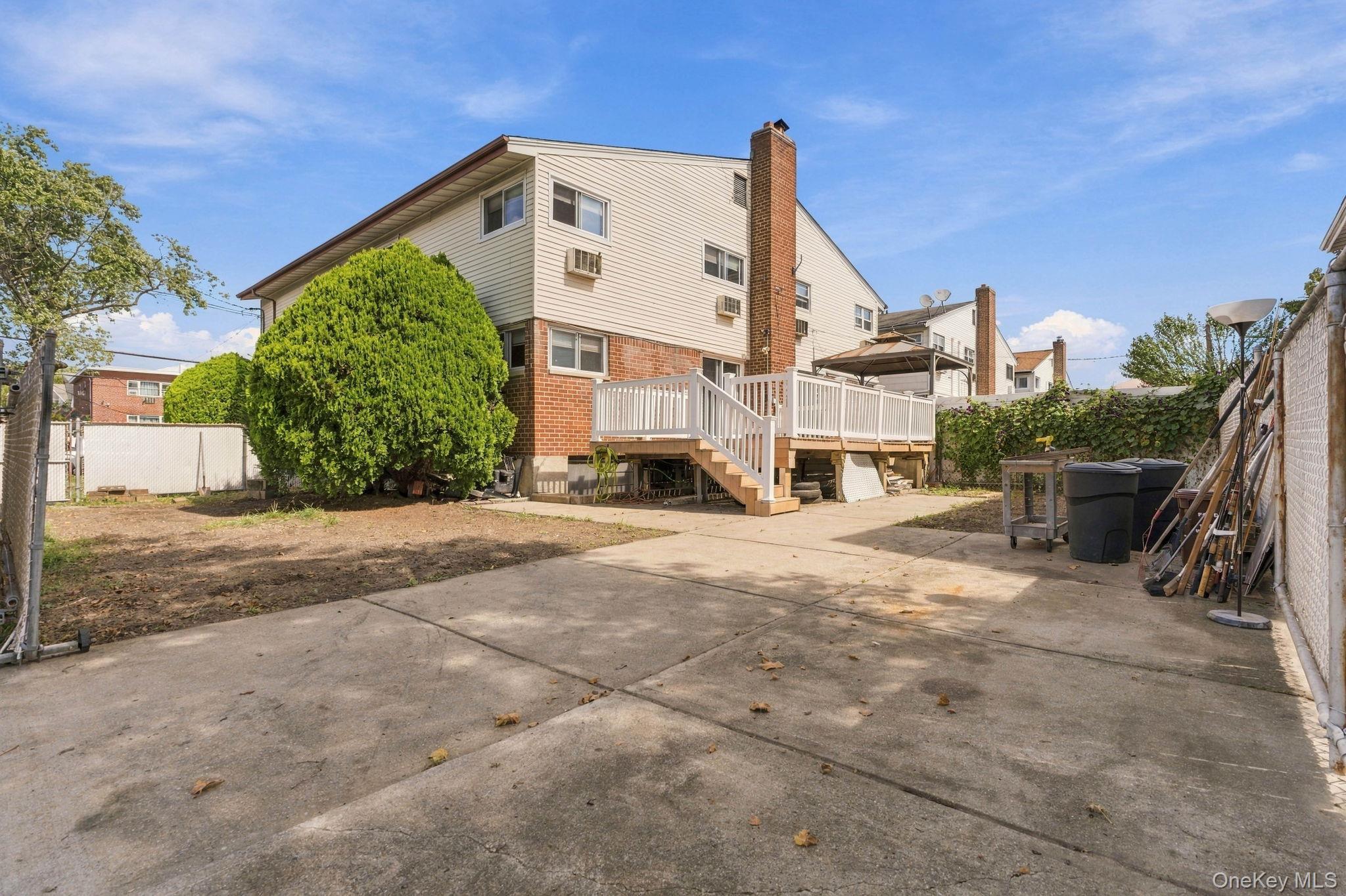 Single Family 149th Avenue  Queens, NY 11414, MLS-1049383-37