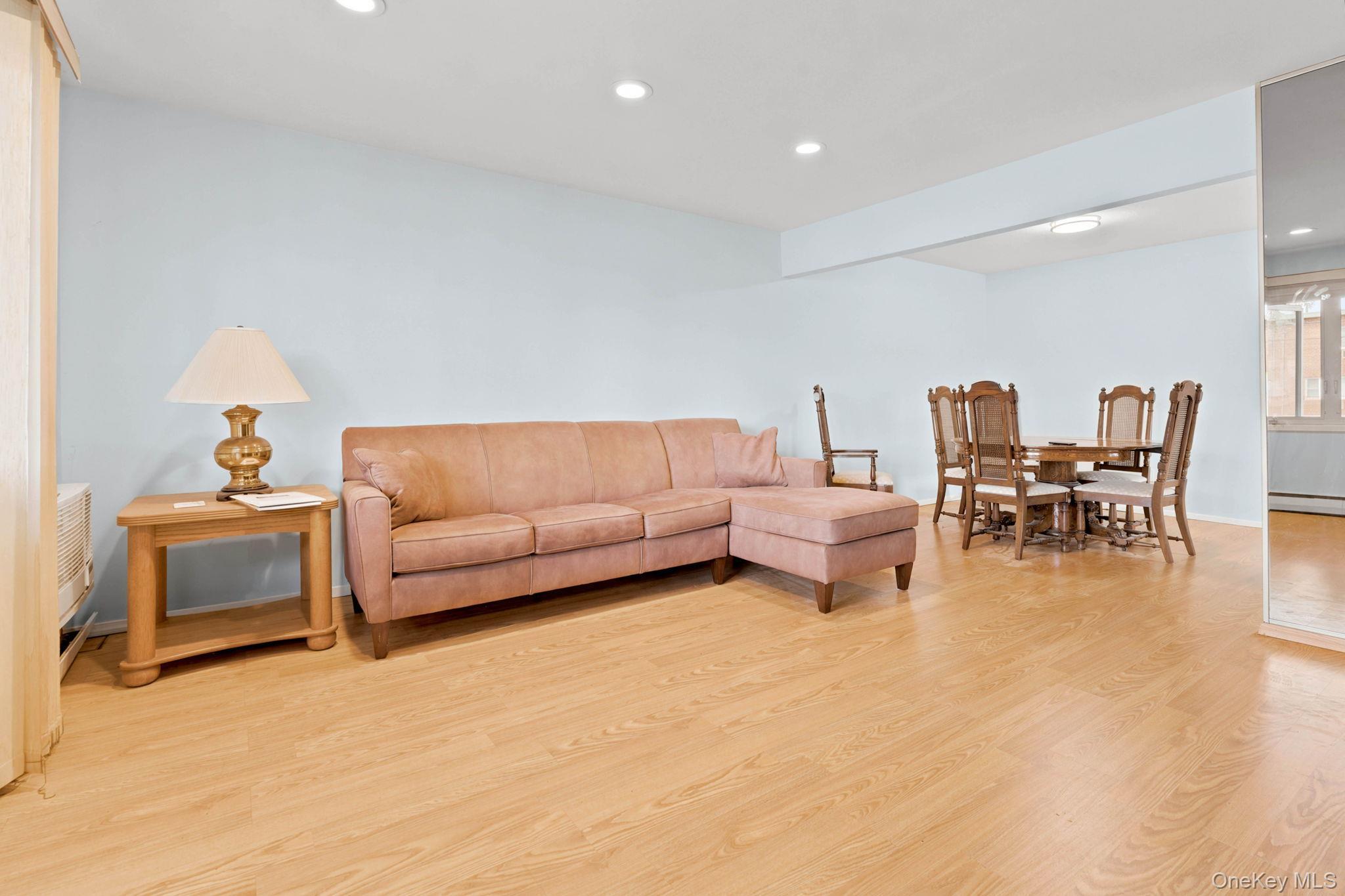 Single Family 149th Avenue  Queens, NY 11414, MLS-1049383-5