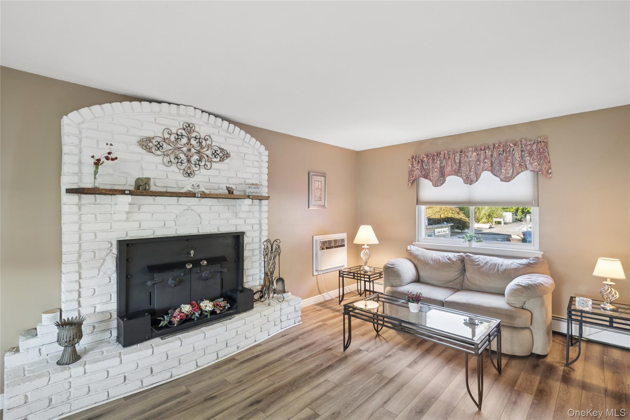 Single Family Springmeadow Drive Suffolk County, NY 11741, MLS-1049413-10