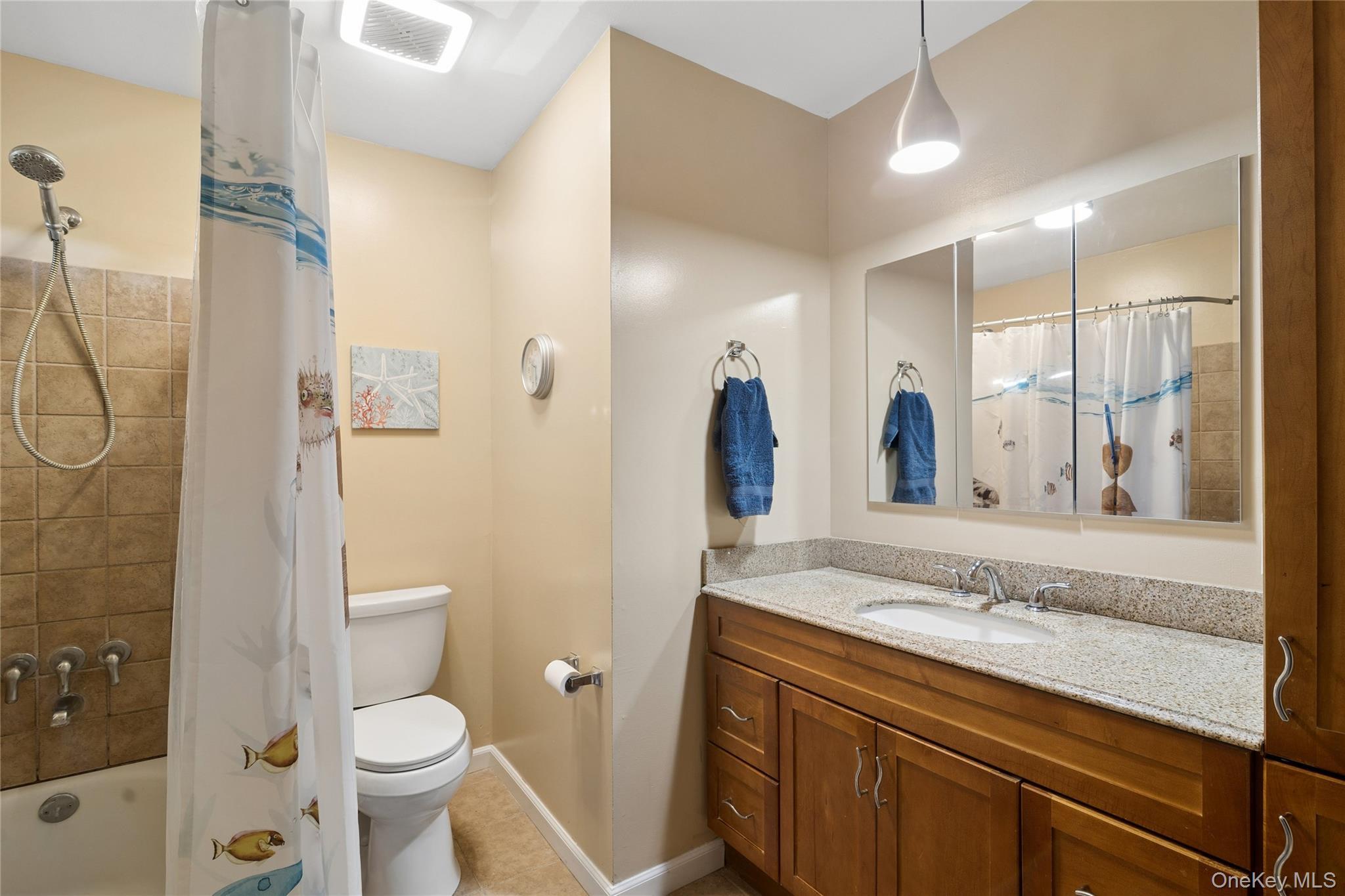Single Family Springmeadow Drive Suffolk County, NY 11741, MLS-1049413-17